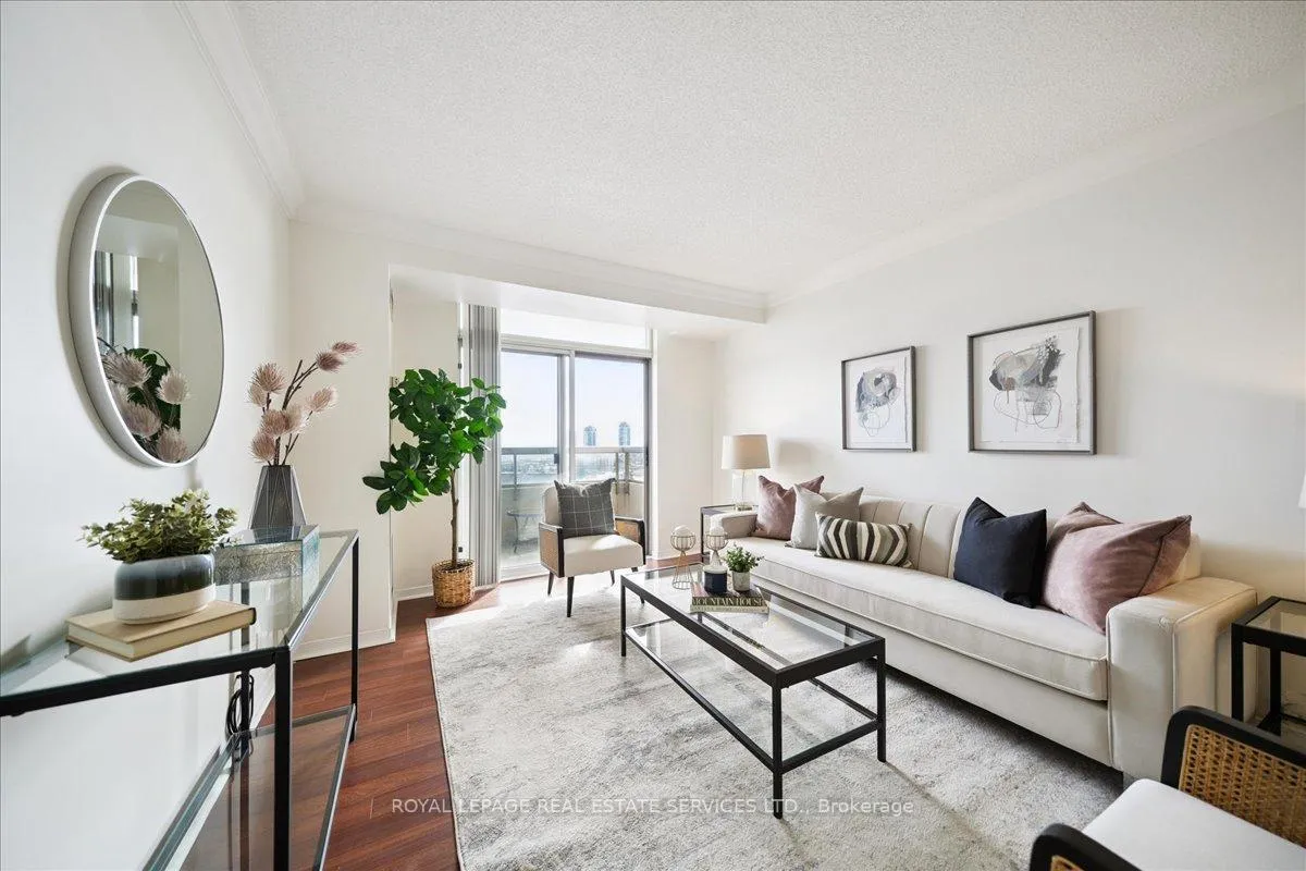 Photo 11 of Unit 1509, 1000 The Esplanade N, Pickering, Town Centre — HOMEH