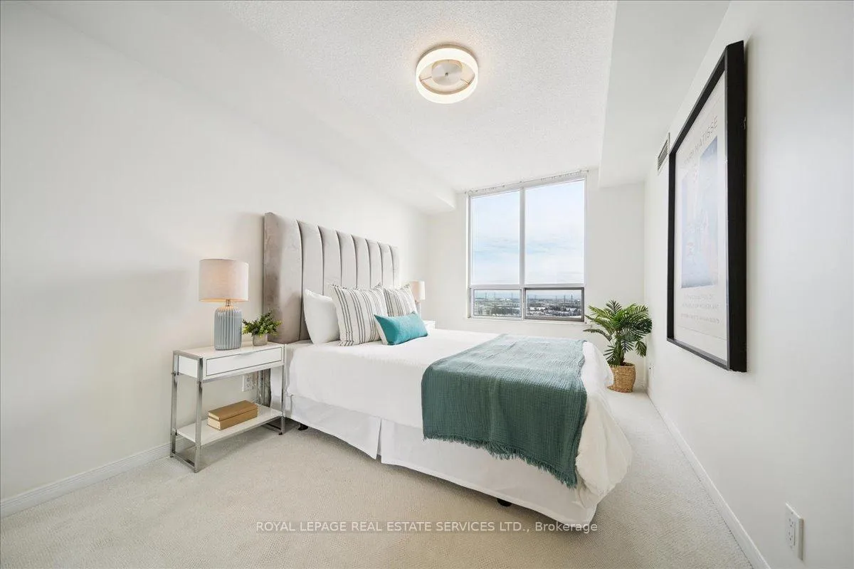 Photo 17 of Unit 1509, 1000 The Esplanade N, Pickering, Town Centre — HOMEH