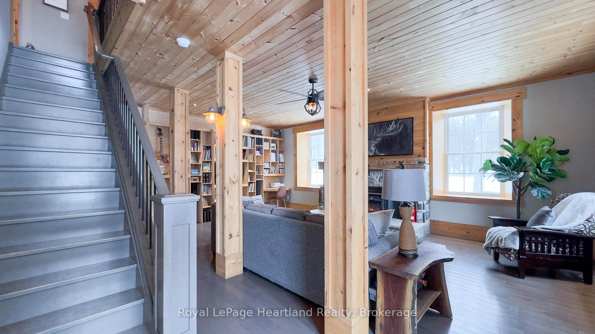Photo 5 of 76855 Hannah Line, Huron East, Tuckersmith — HOMEH