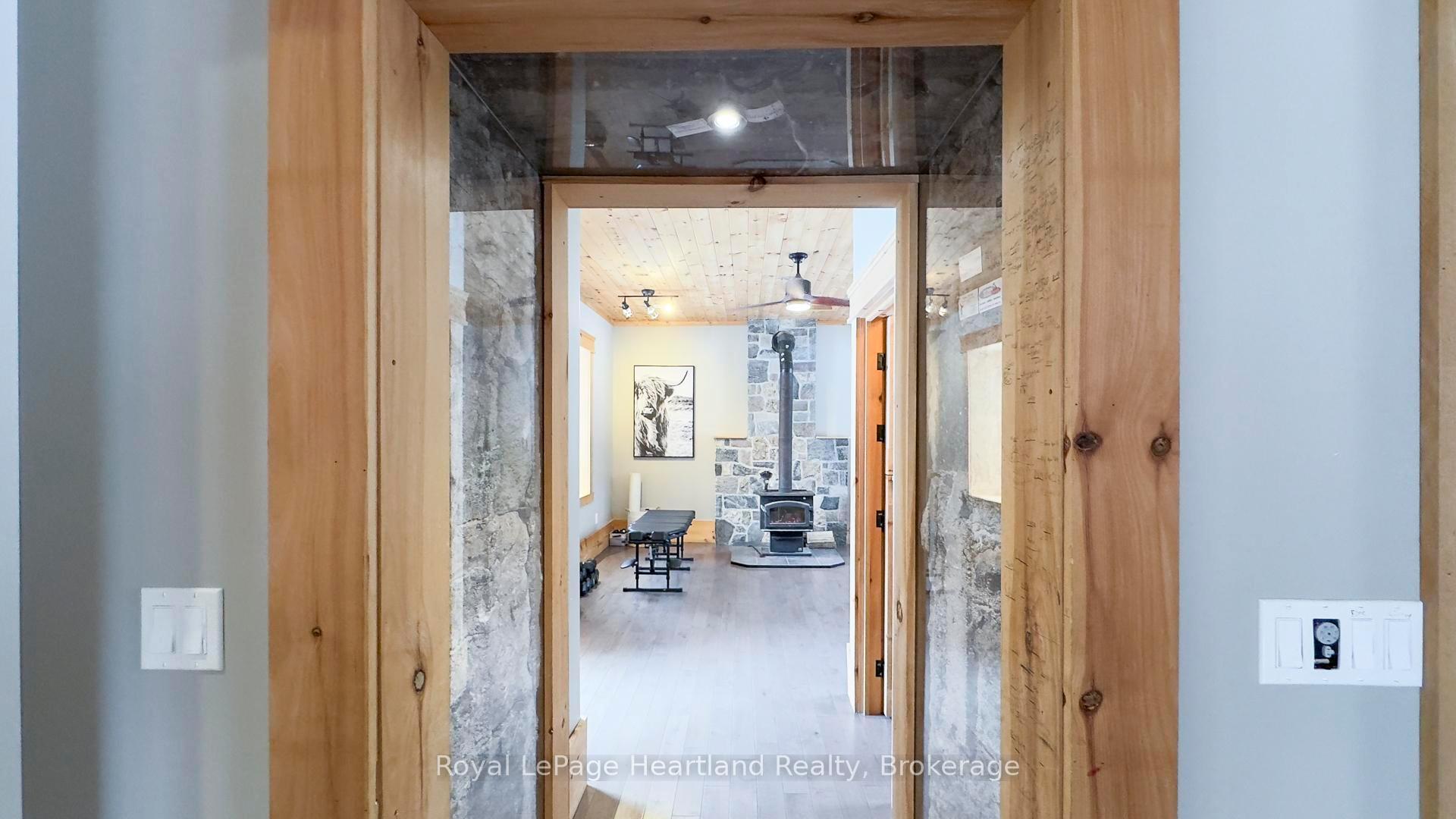 Photo 15 of 76855 Hannah Line, Huron East, Tuckersmith — HOMEH