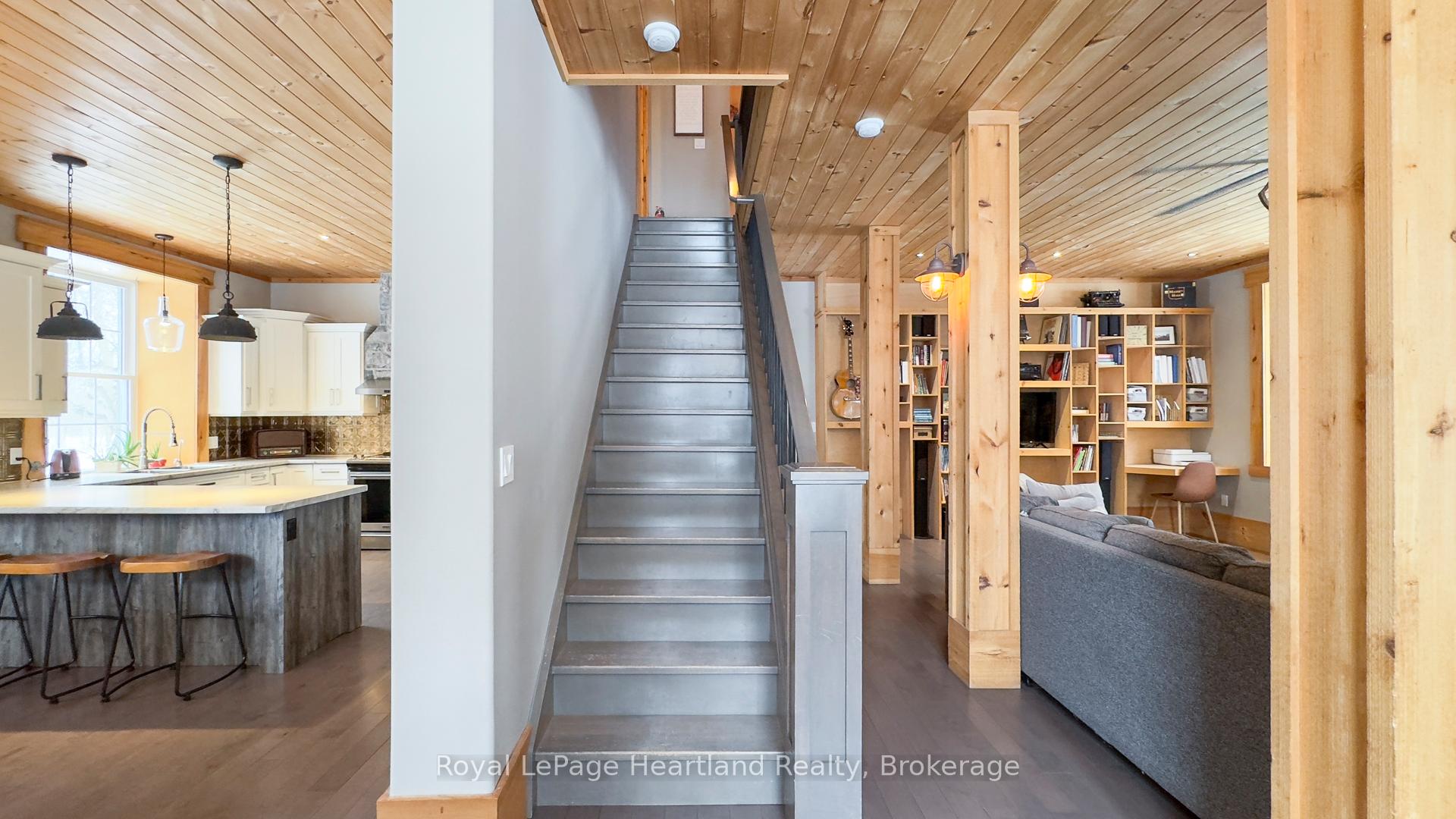 Photo 19 of 76855 Hannah Line, Huron East, Tuckersmith — HOMEH