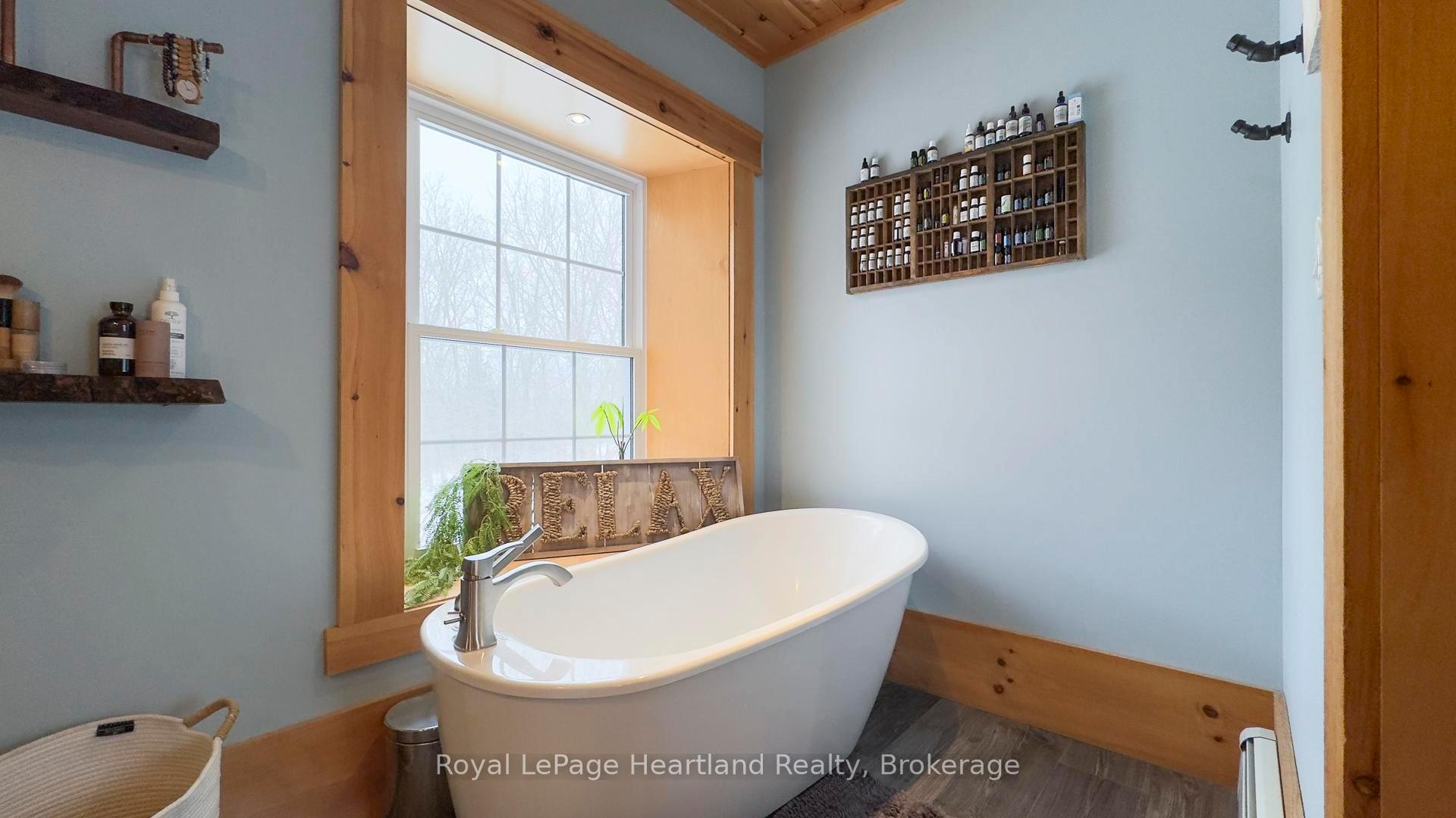 Photo 26 of 76855 Hannah Line, Huron East, Tuckersmith — HOMEH