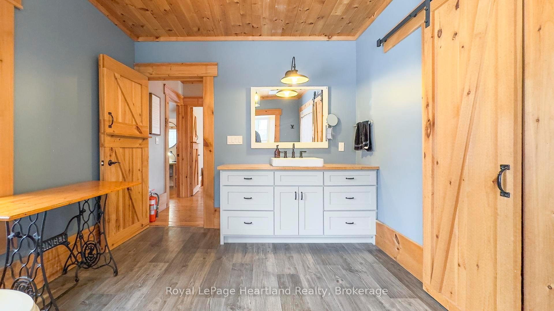 Photo 35 of 76855 Hannah Line, Huron East, Tuckersmith — HOMEH