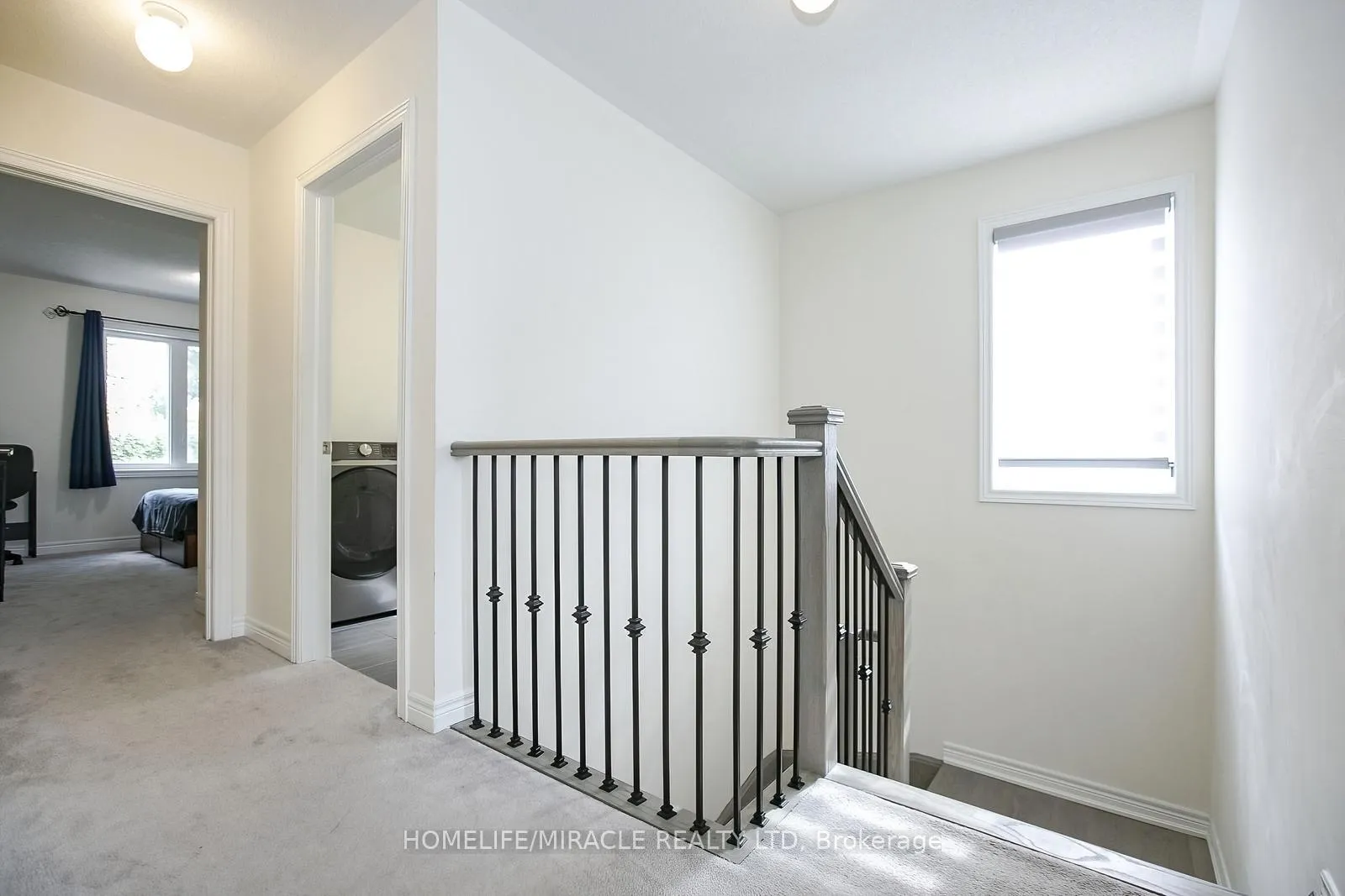 Photo 19 of 131 Kingsmere Crescent, New Tecumseth, Alliston — HOMEH