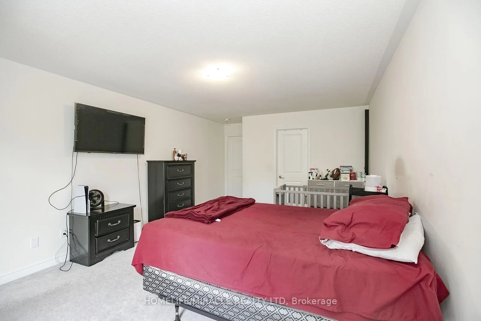 Photo 21 of 131 Kingsmere Crescent, New Tecumseth, Alliston — HOMEH