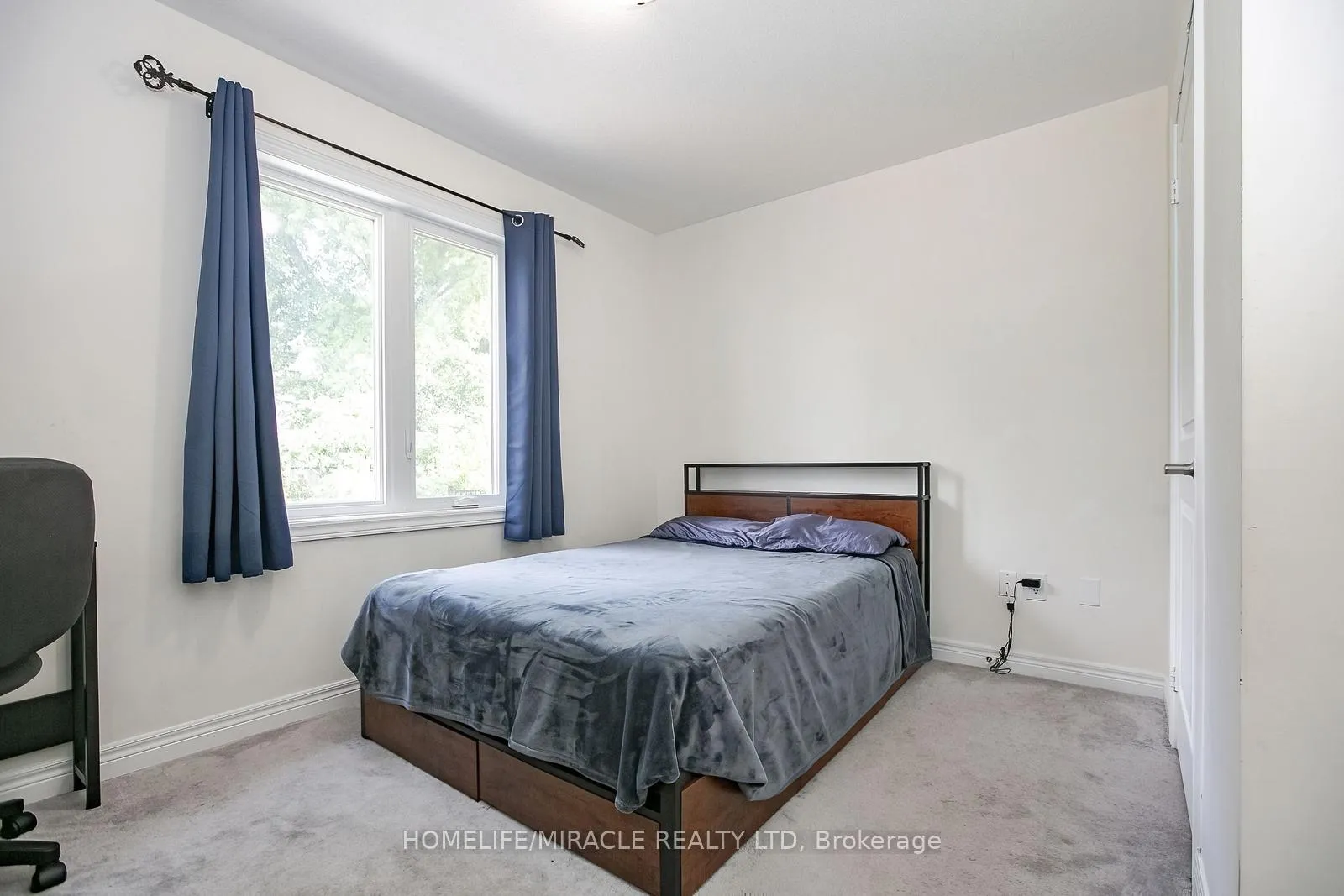 Photo 33 of 131 Kingsmere Crescent, New Tecumseth, Alliston — HOMEH