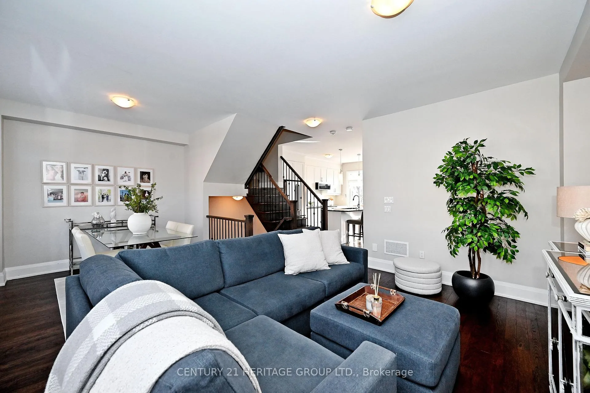 Photo 8 of 9 Ingleside Street, Vaughan, East Woodbridge — HOMEH