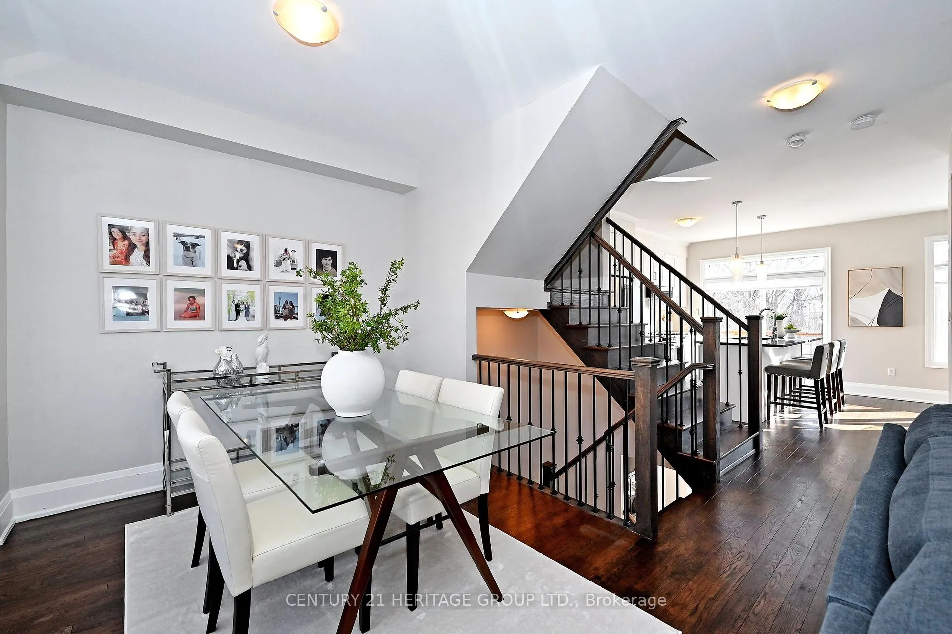 Photo 11 of 9 Ingleside Street, Vaughan, East Woodbridge — HOMEH
