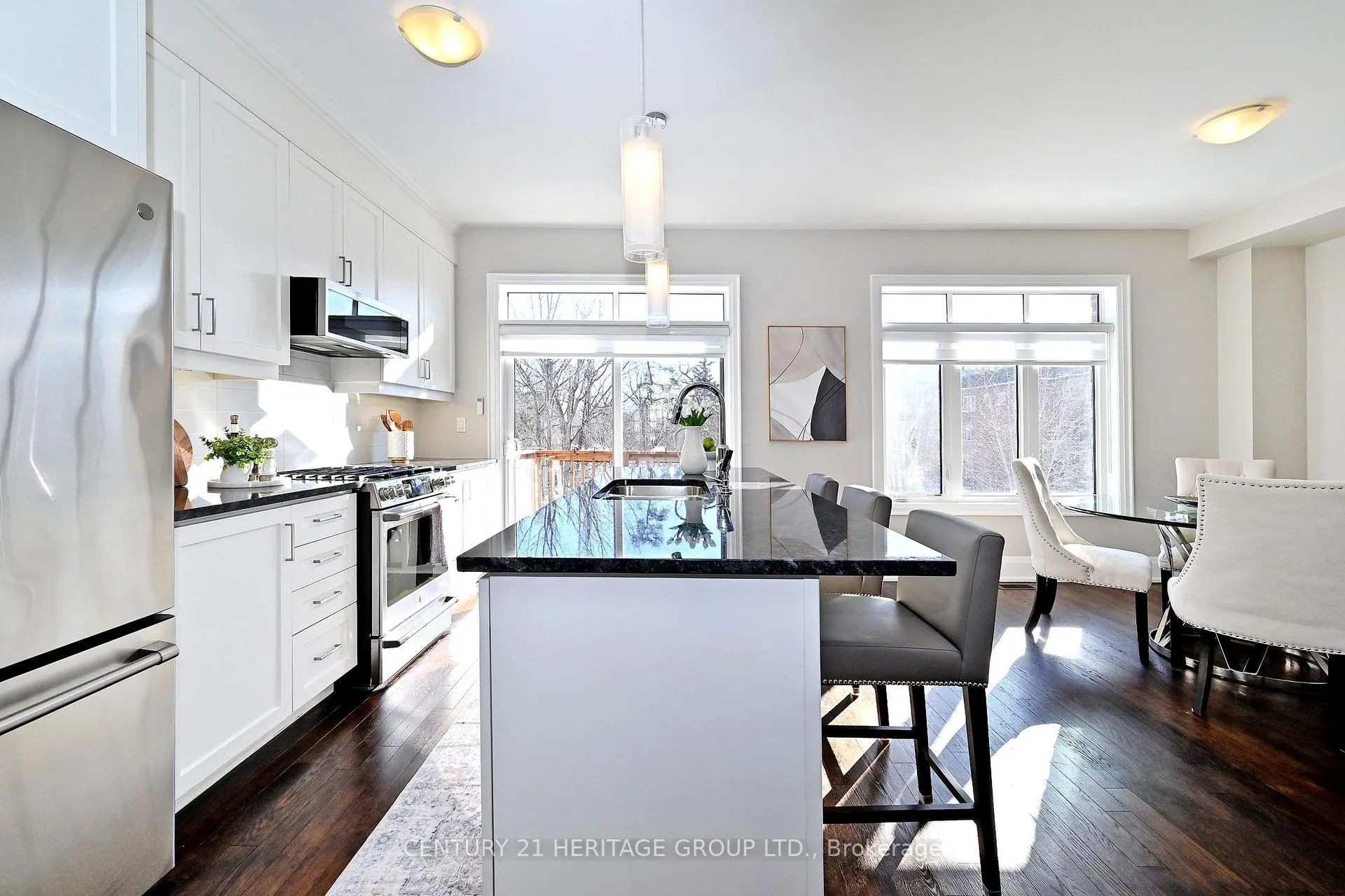 Photo 12 of 9 Ingleside Street, Vaughan, East Woodbridge — HOMEH
