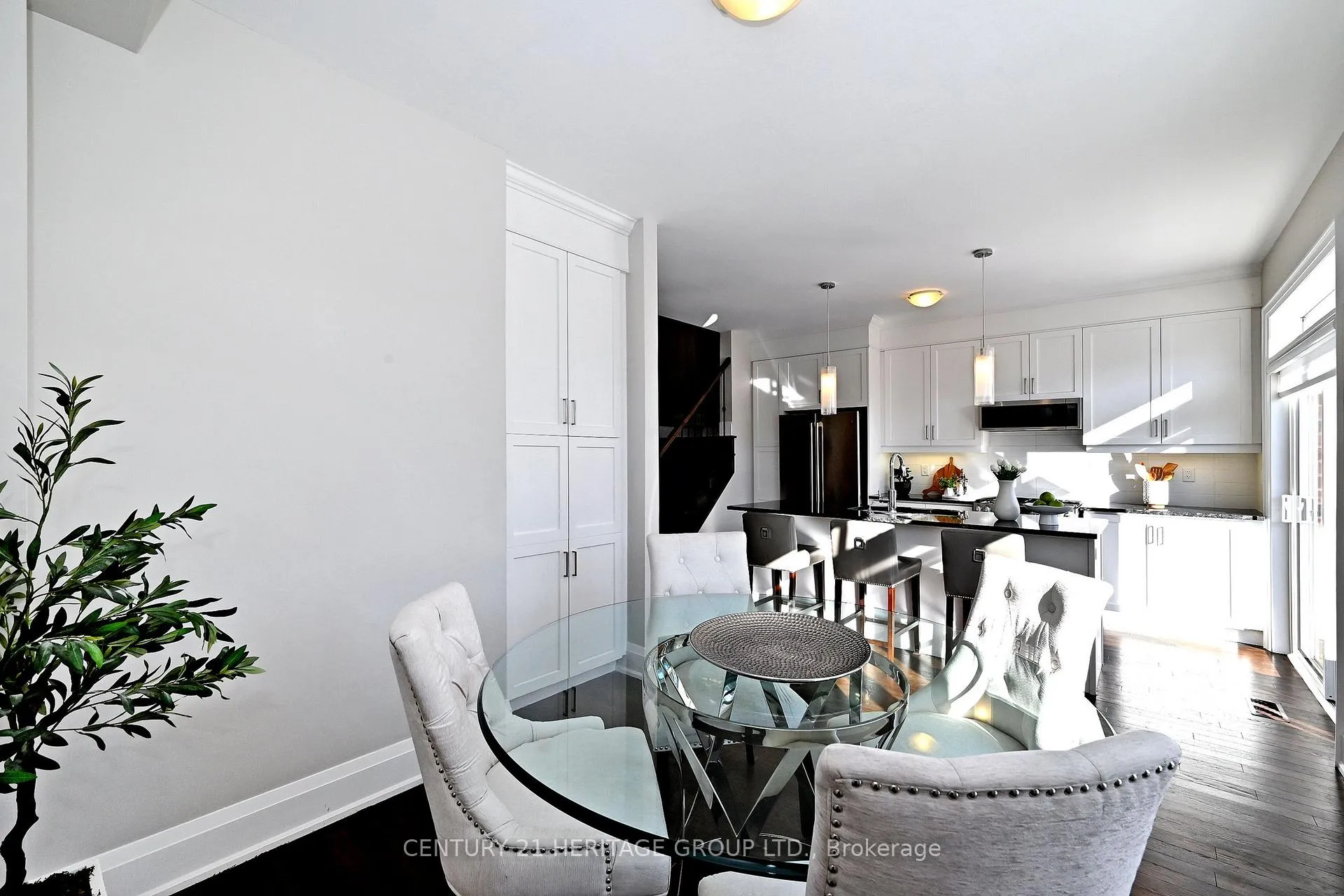 Photo 22 of 9 Ingleside Street, Vaughan, East Woodbridge — HOMEH