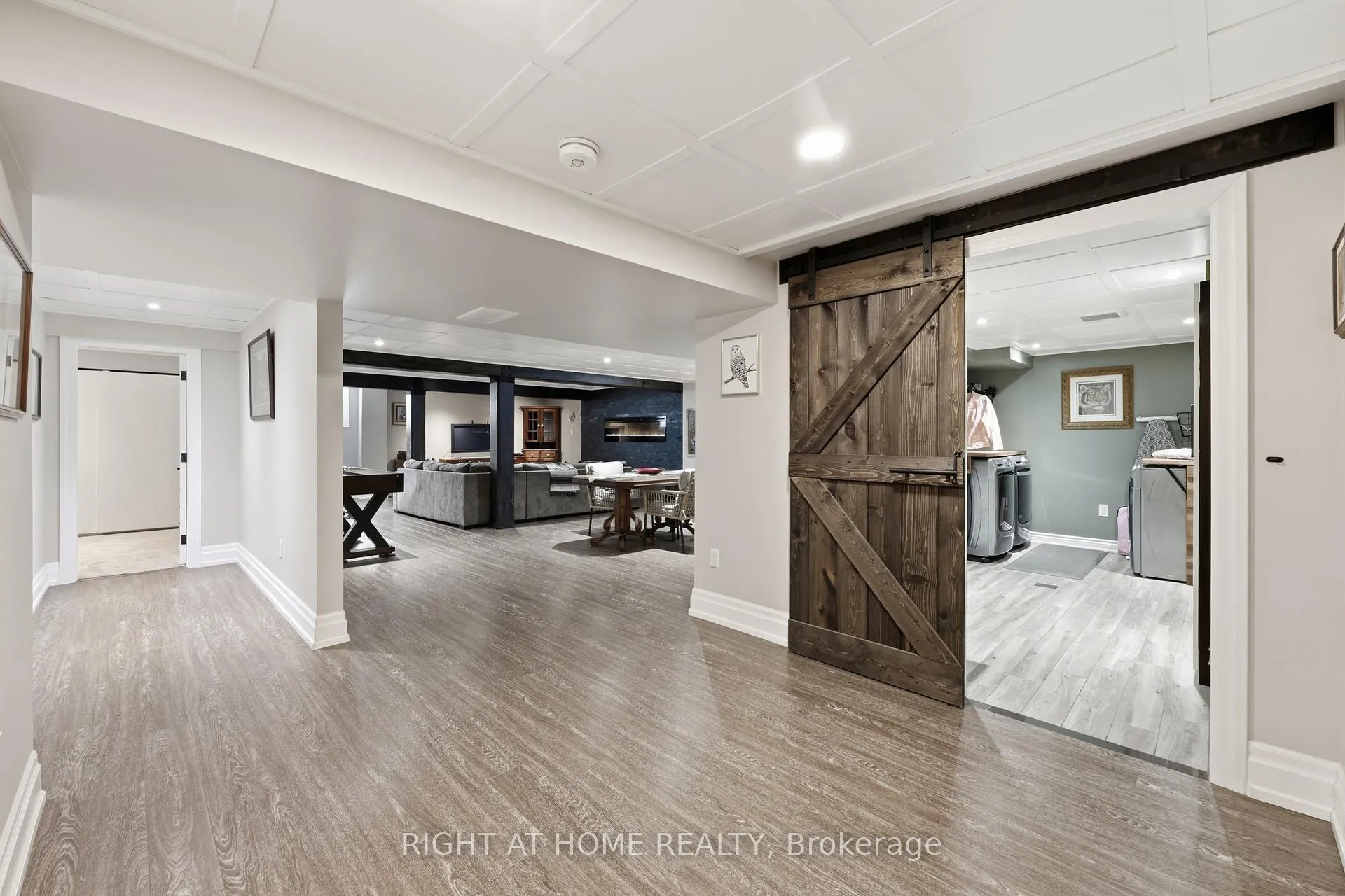 Photo 35 of 42 Webb Avenue, Brantford — HOMEH