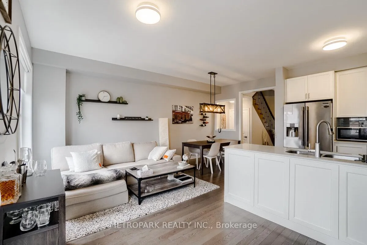 Photo 13 of 34 Morra Avenue, Caledon, Bolton East — HOMEH