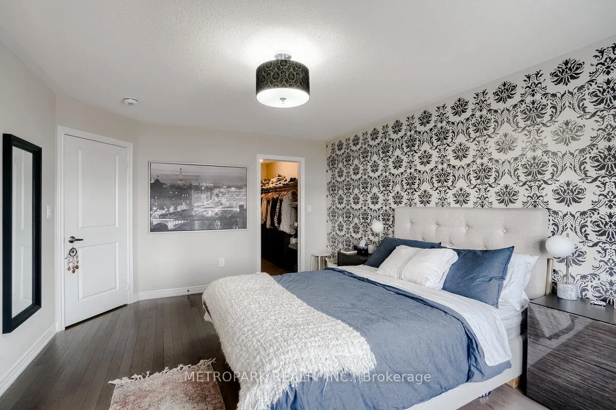 Photo 18 of 34 Morra Avenue, Caledon, Bolton East — HOMEH