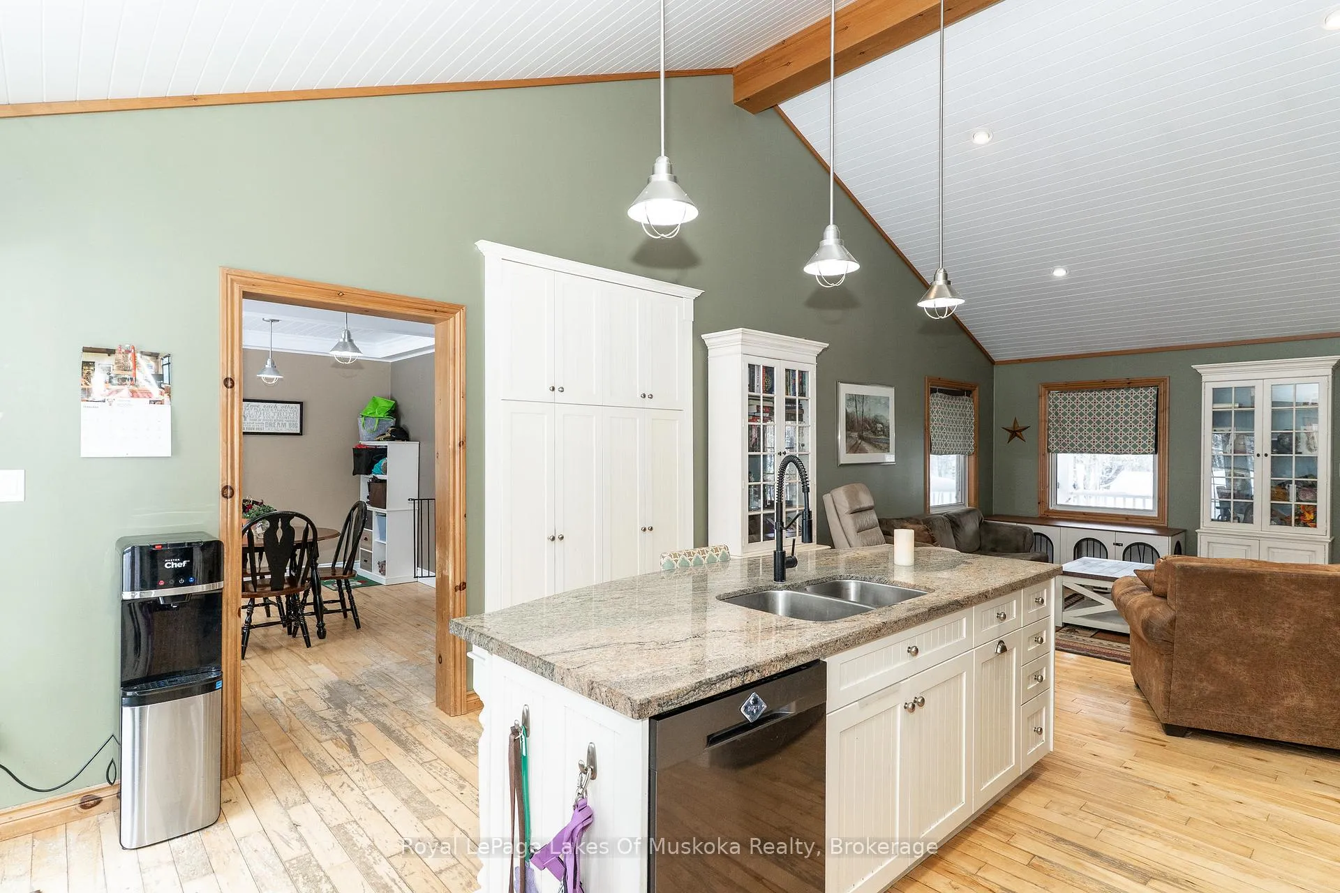 Photo 20 of 1039 Falkenburg Road, Bracebridge, Monck (Bracebridge) — HOMEH