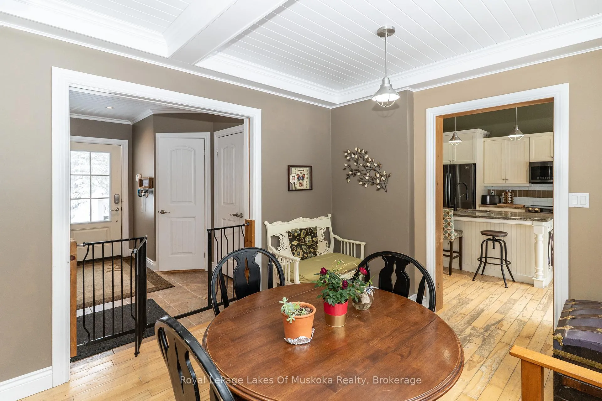Photo 23 of 1039 Falkenburg Road, Bracebridge, Monck (Bracebridge) — HOMEH