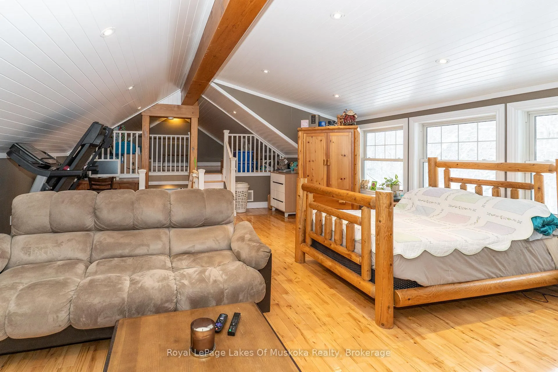 Photo 33 of 1039 Falkenburg Road, Bracebridge, Monck (Bracebridge) — HOMEH