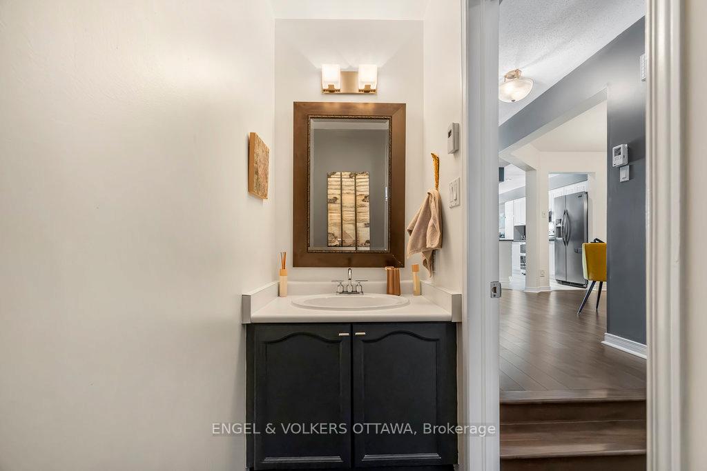 Photo 13 of 64 Folison Street, Ottawa, Hunt Club Park/Greenboro — HOMEH