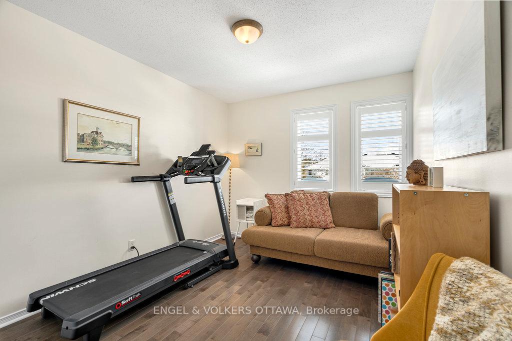 Photo 21 of 64 Folison Street, Ottawa, Hunt Club Park/Greenboro — HOMEH
