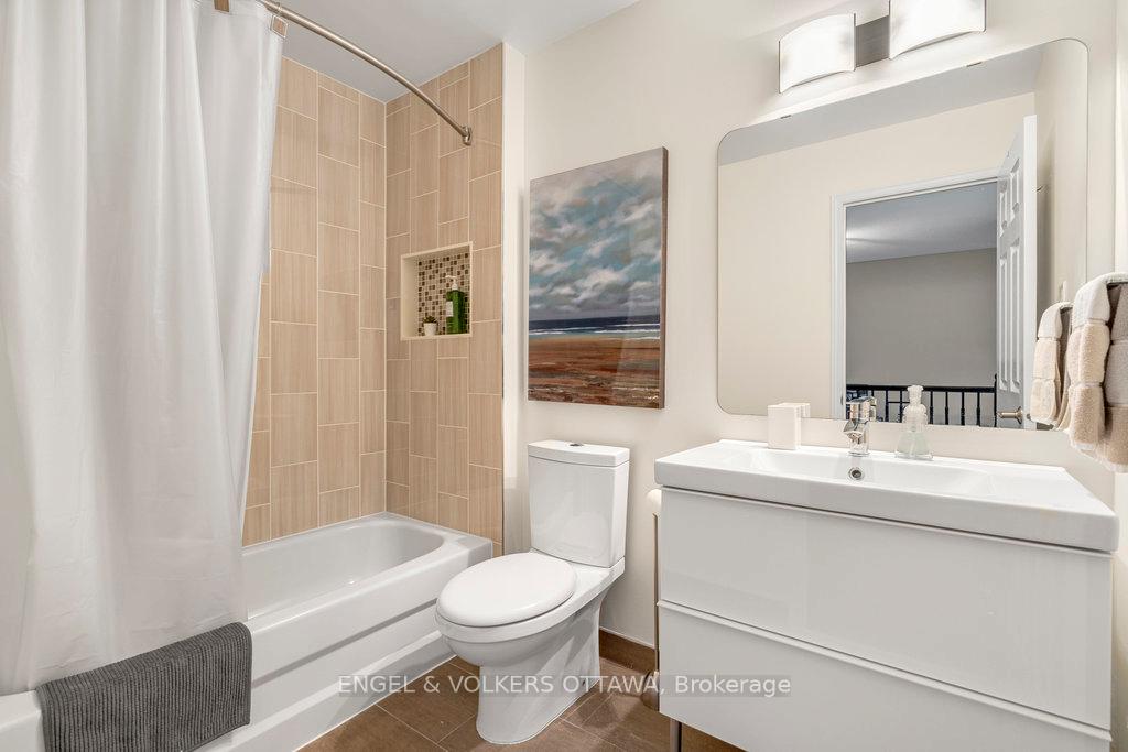 Photo 22 of 64 Folison Street, Ottawa, Hunt Club Park/Greenboro — HOMEH