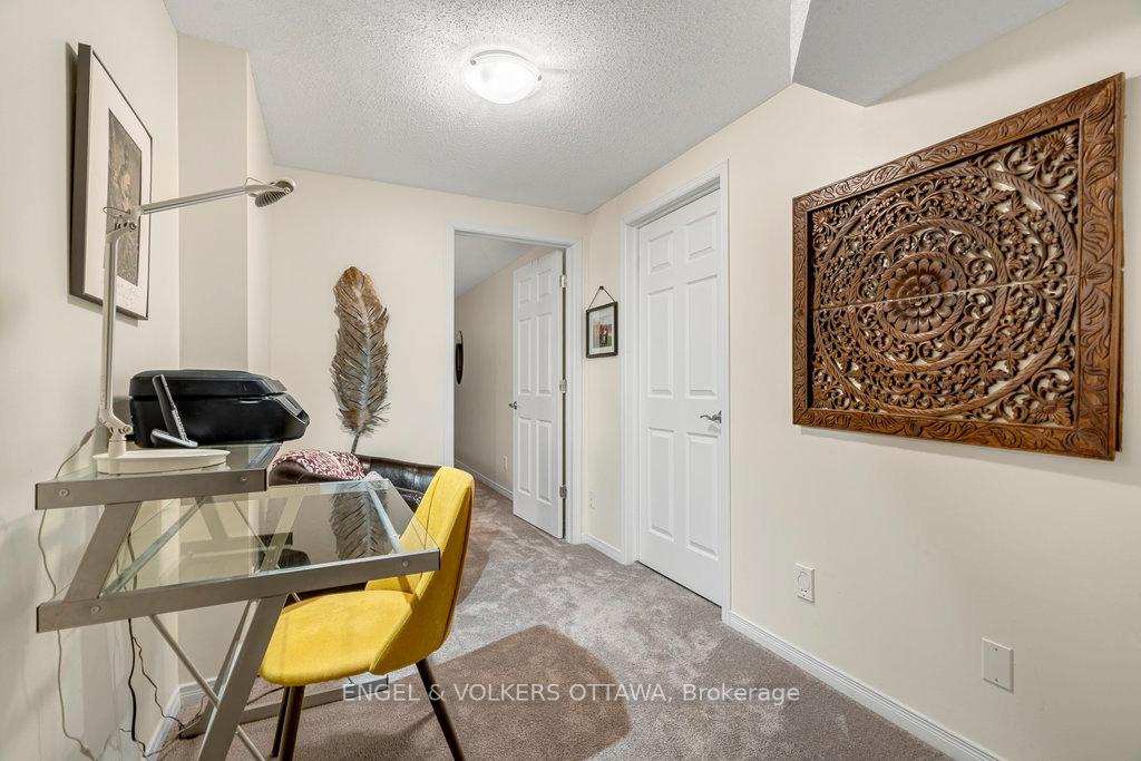 Photo 23 of 64 Folison Street, Ottawa, Hunt Club Park/Greenboro — HOMEH