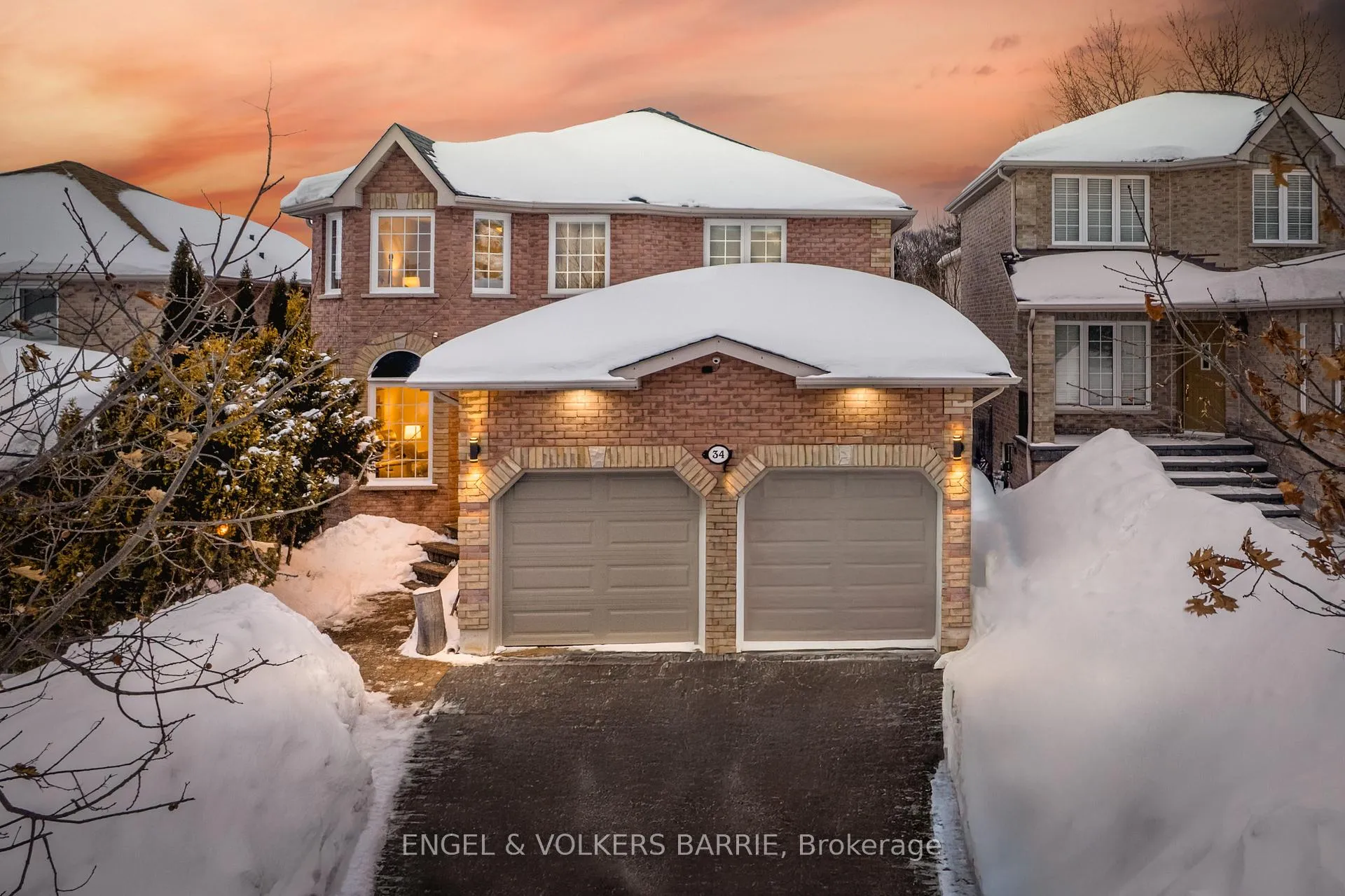 Photo 1 of 34 Bell Street, Barrie, Ardagh — HOMEH