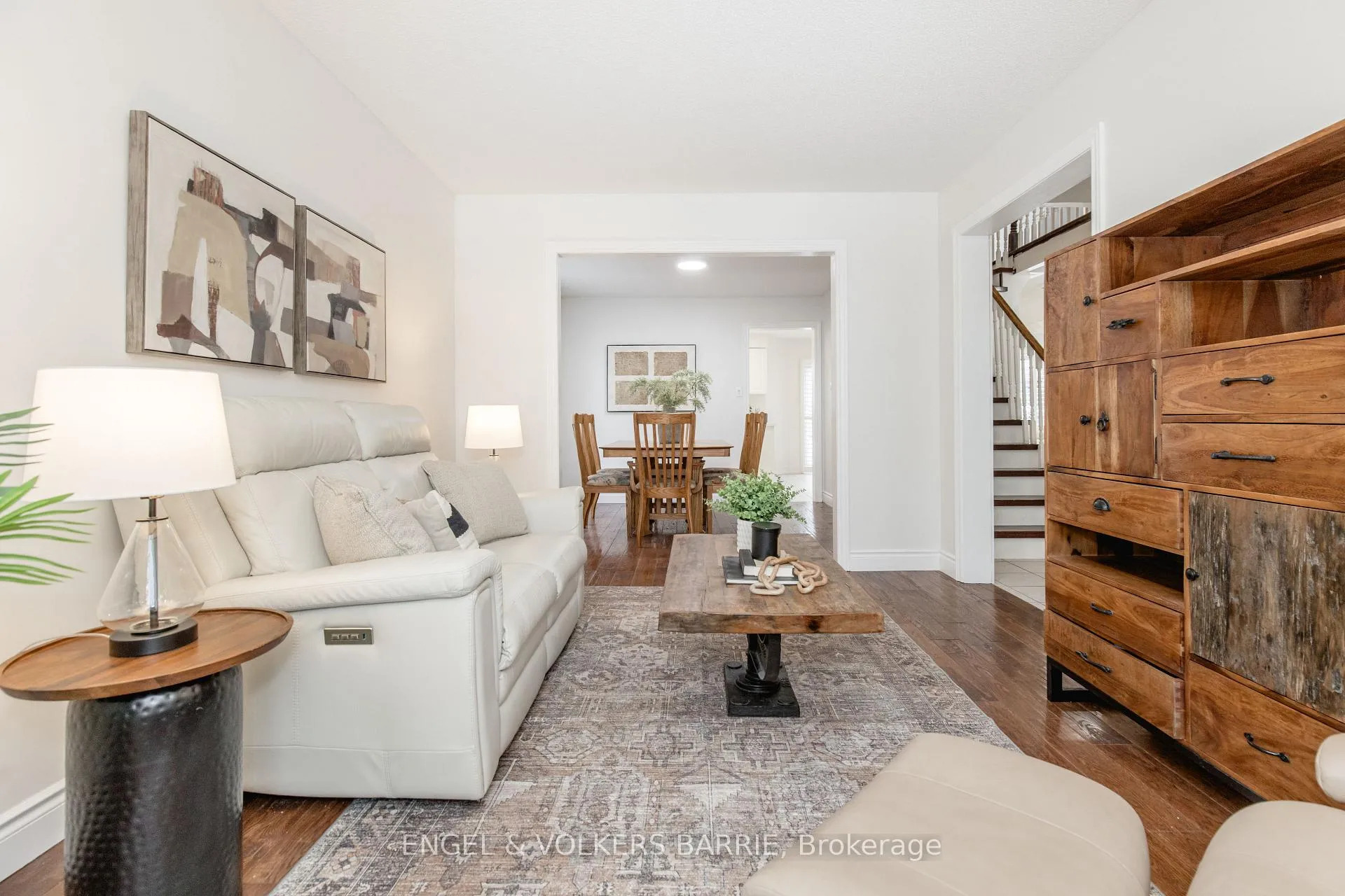 Photo 17 of 34 Bell Street, Barrie, Ardagh — HOMEH