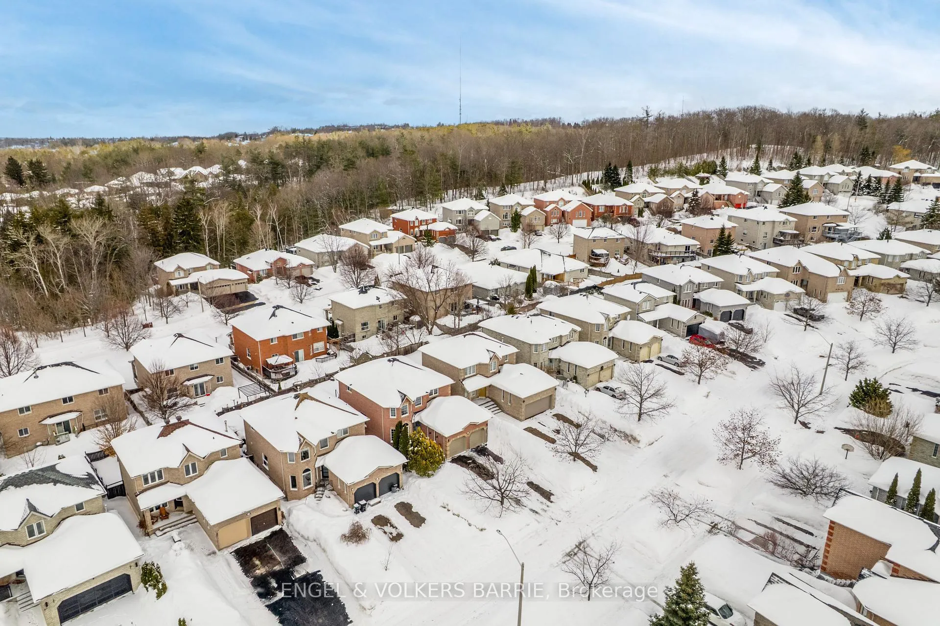 Photo 46 of 34 Bell Street, Barrie, Ardagh — HOMEH
