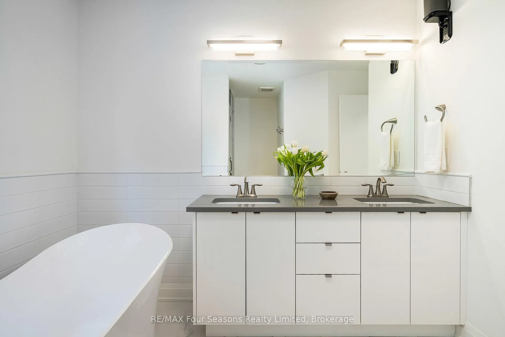 Photo 19 of 116 Dory Row, Blue Mountains — HOMEH