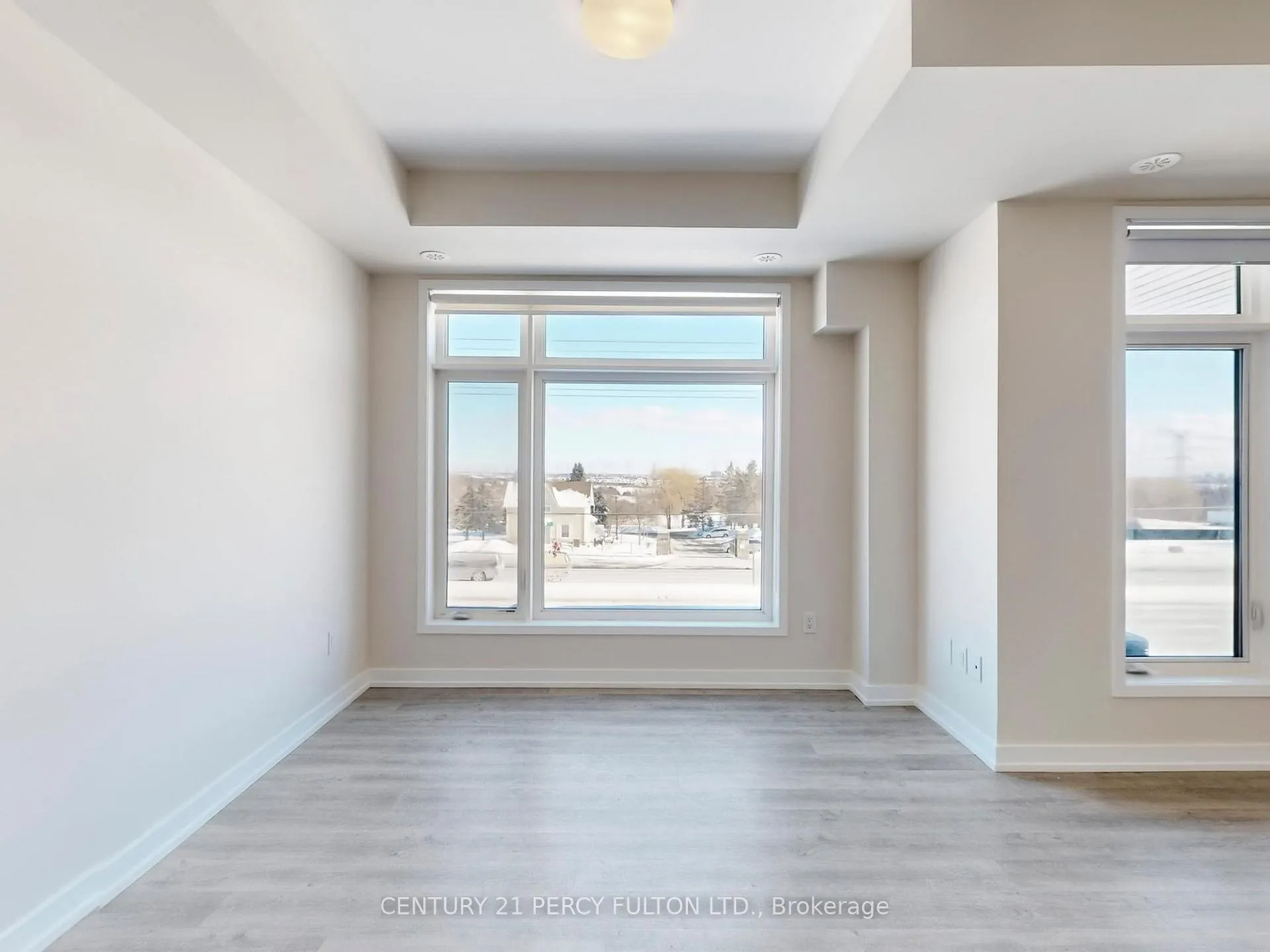 Photo 18 of Unit 206, 2550 Castlegate Crossing, Pickering, Duffin Heights — HOMEH