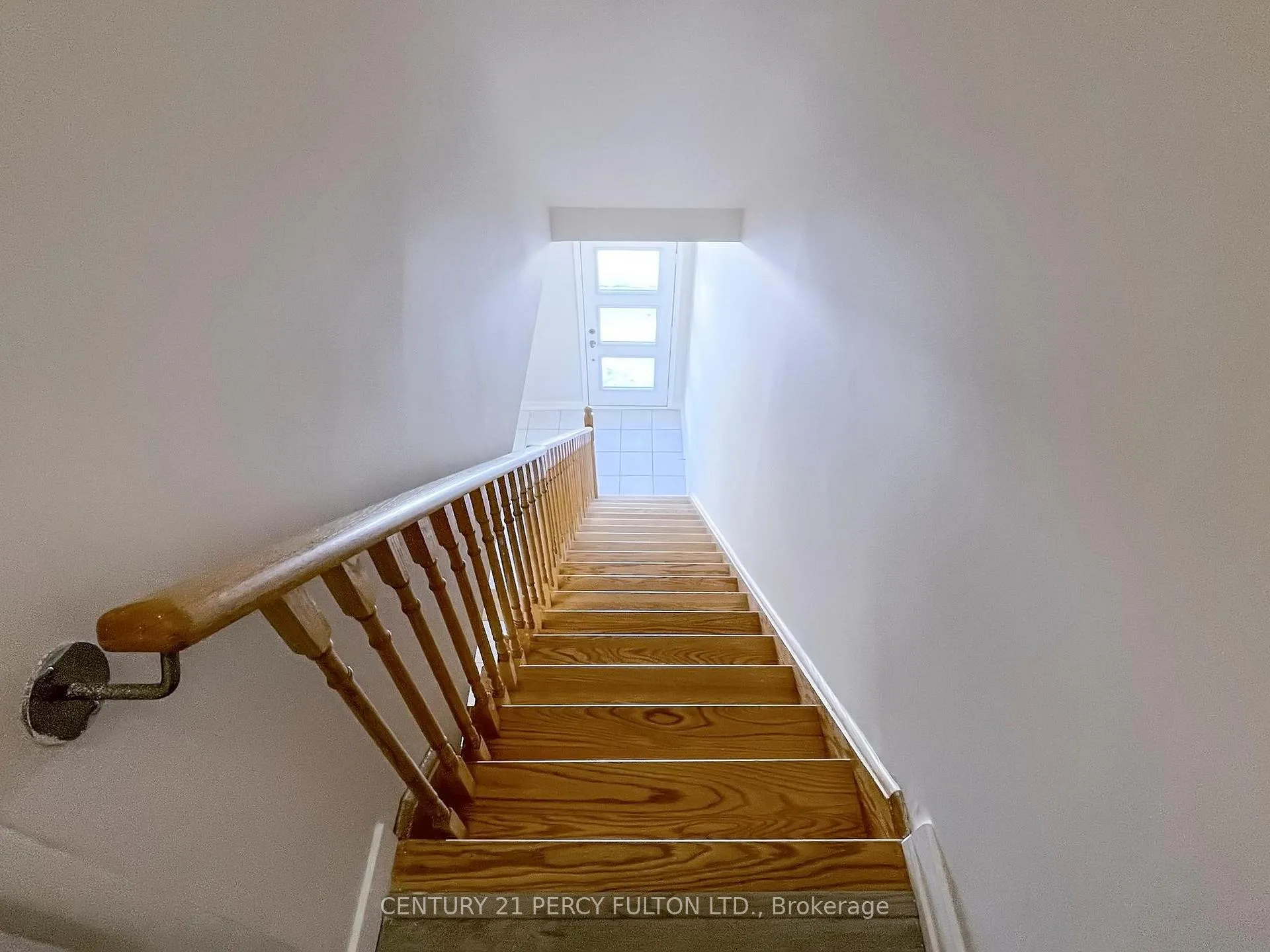 Photo 24 of Unit 206, 2550 Castlegate Crossing, Pickering, Duffin Heights — HOMEH
