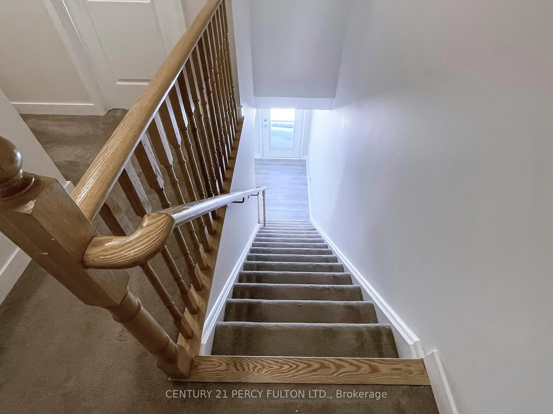 Photo 25 of Unit 206, 2550 Castlegate Crossing, Pickering, Duffin Heights — HOMEH