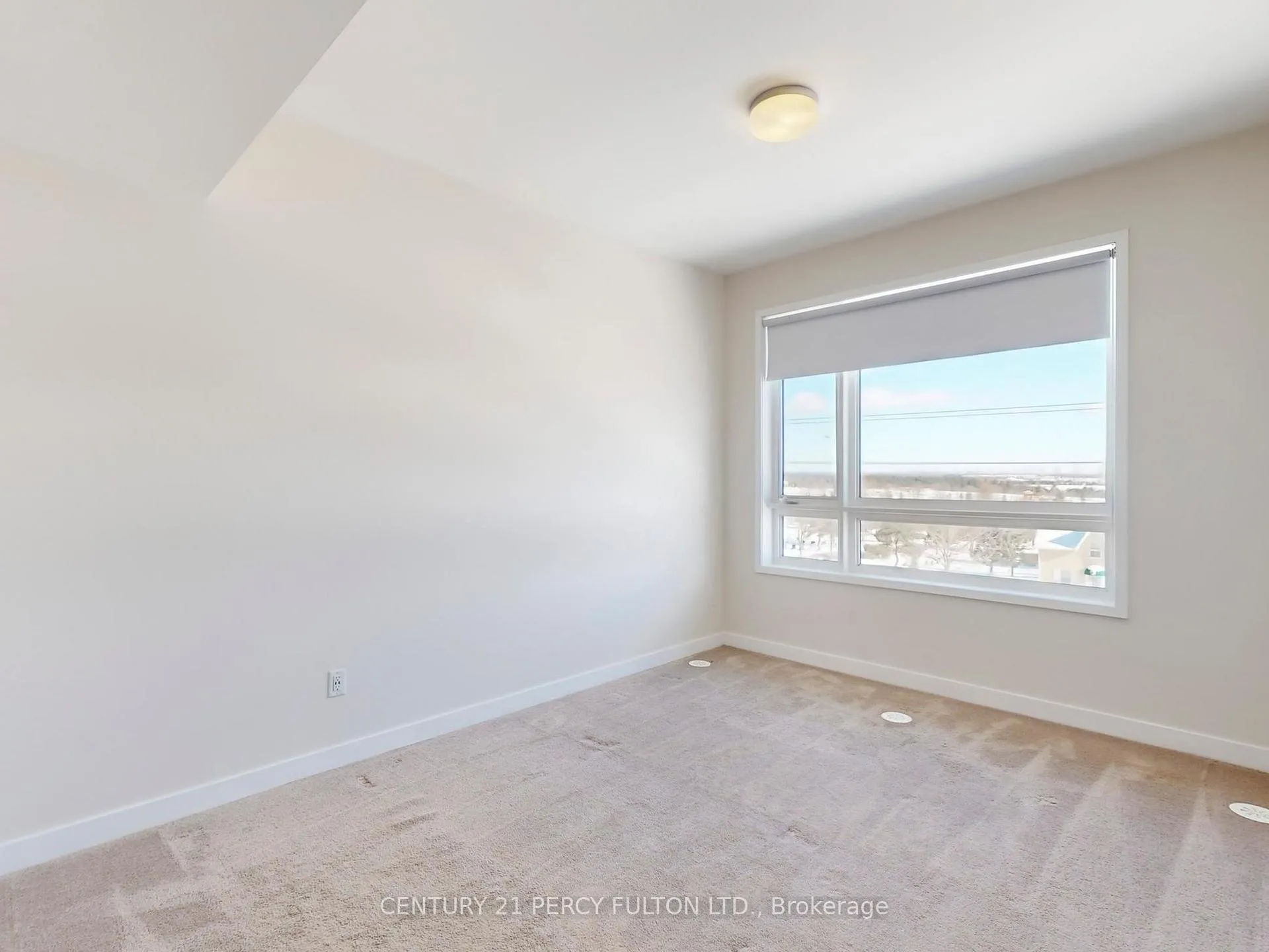 Photo 27 of Unit 206, 2550 Castlegate Crossing, Pickering, Duffin Heights — HOMEH