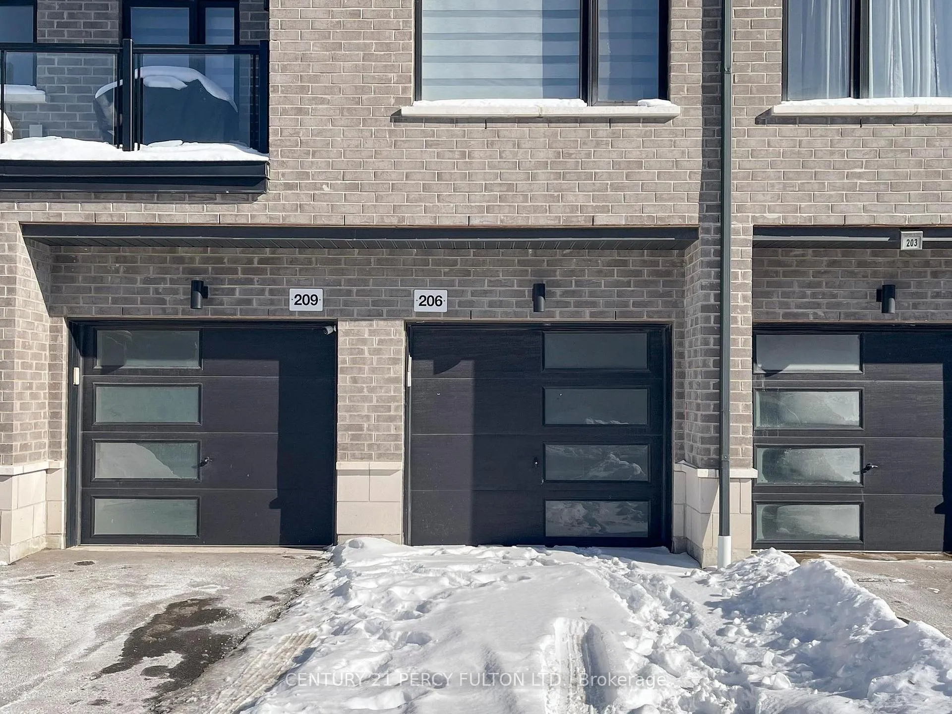 Photo 46 of Unit 206, 2550 Castlegate Crossing, Pickering, Duffin Heights — HOMEH