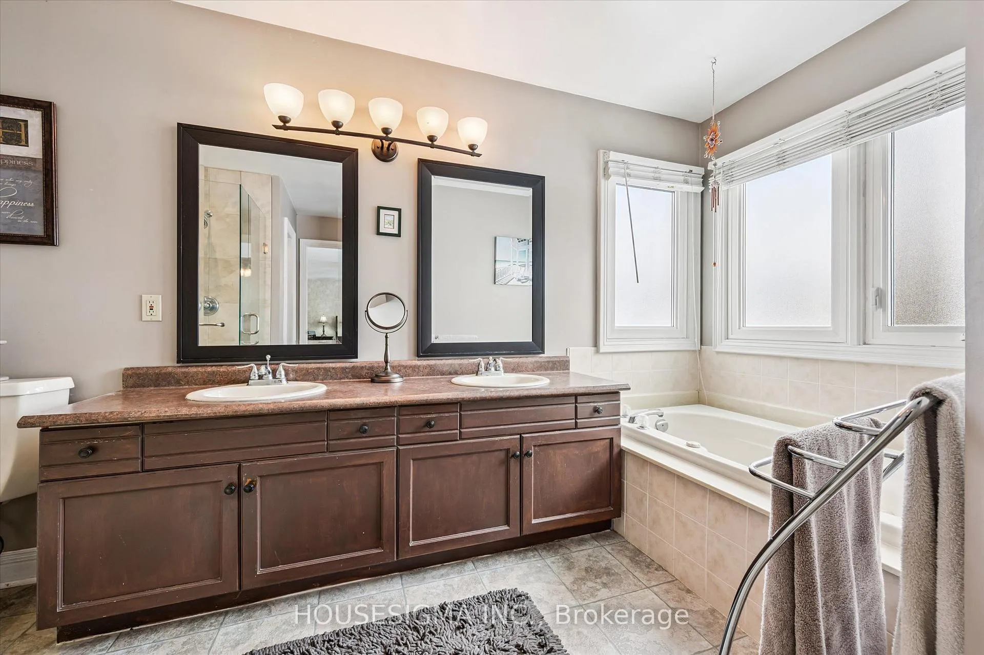 Photo 28 of 25 Lynnvalley Crescent, Kitchener — HOMEH