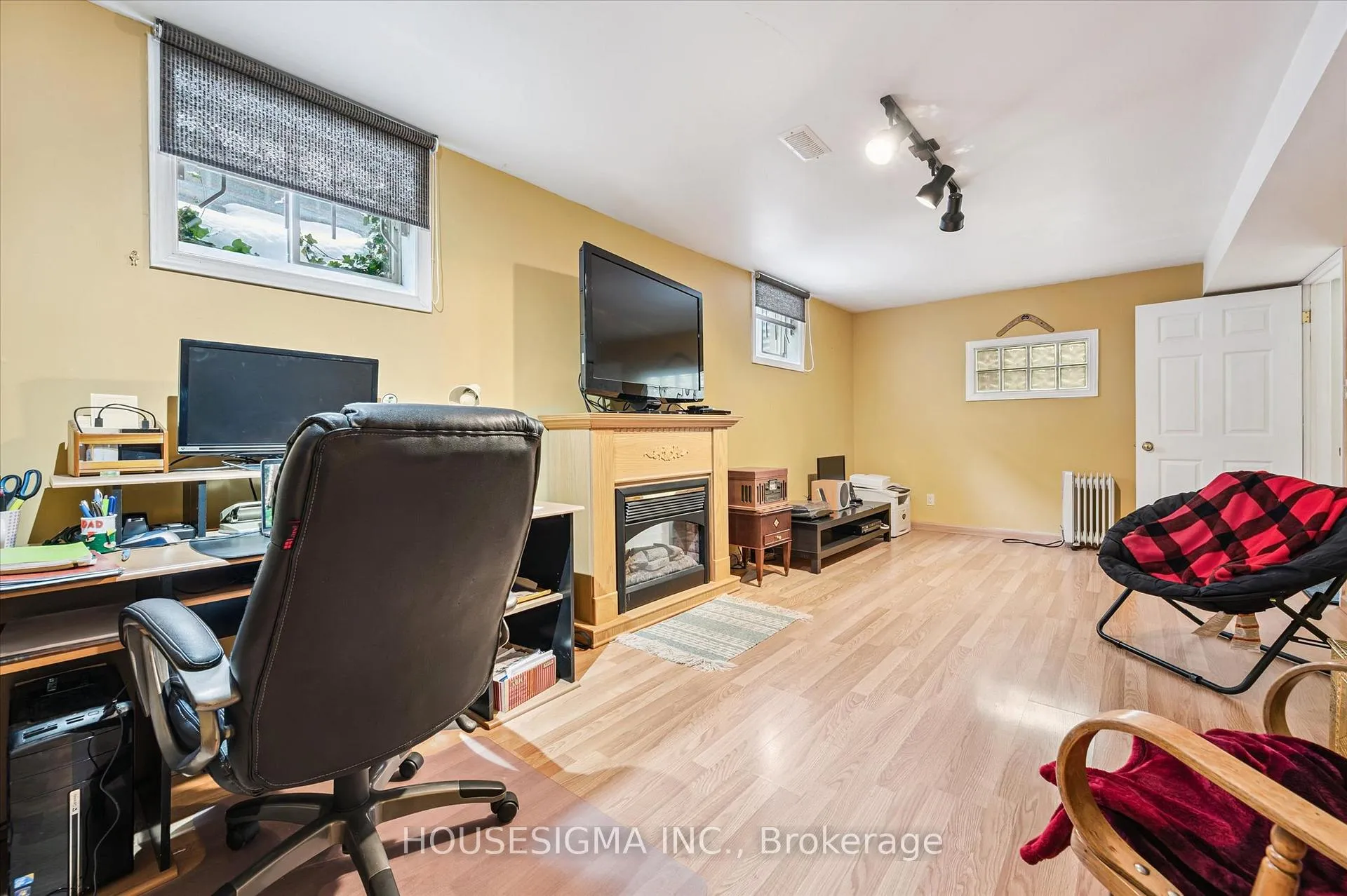 Photo 33 of 25 Lynnvalley Crescent, Kitchener — HOMEH