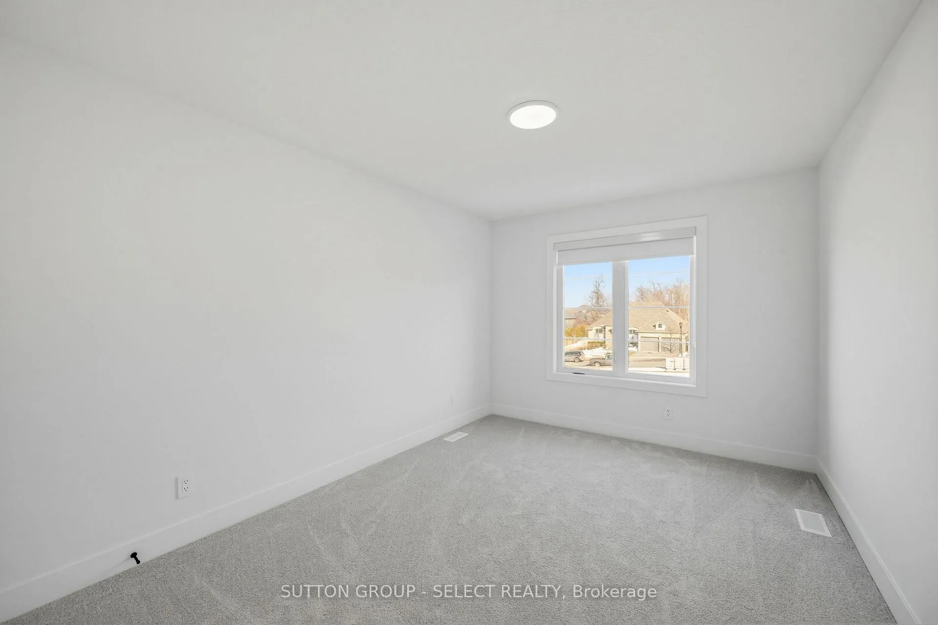 Photo 9 of 60-1175 Riverbend Road, London, South B — HOMEH