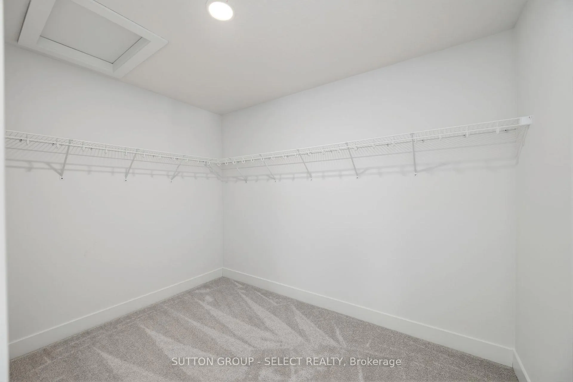 Photo 14 of 60-1175 Riverbend Road, London, South B — HOMEH