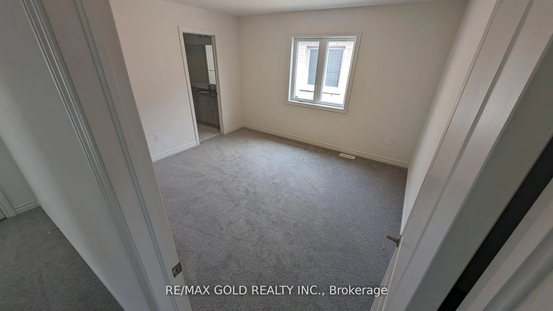 Photo 17 of 1098 Denton Drive, Cobourg — HOMEH