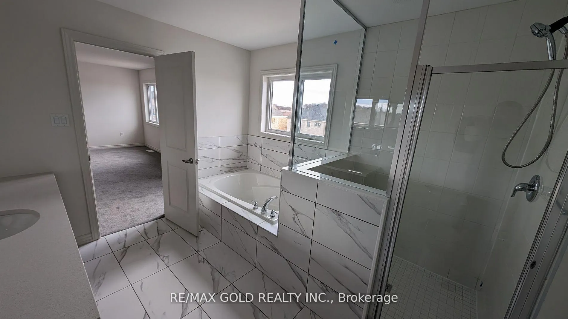 Photo 18 of 1098 Denton Drive, Cobourg — HOMEH