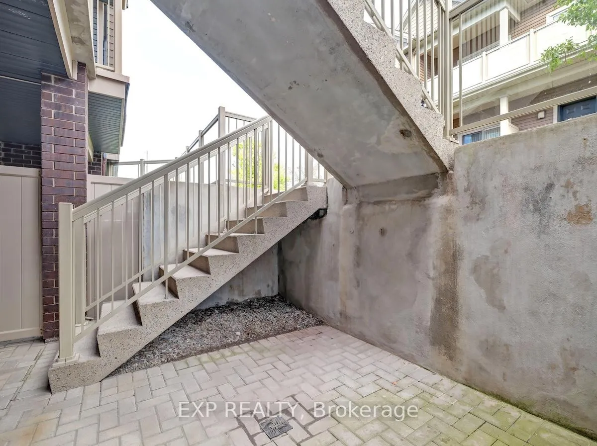 Photo 4 of Unit 5, 301 Big Sky Private, Ottawa, Leitrim — HOMEH