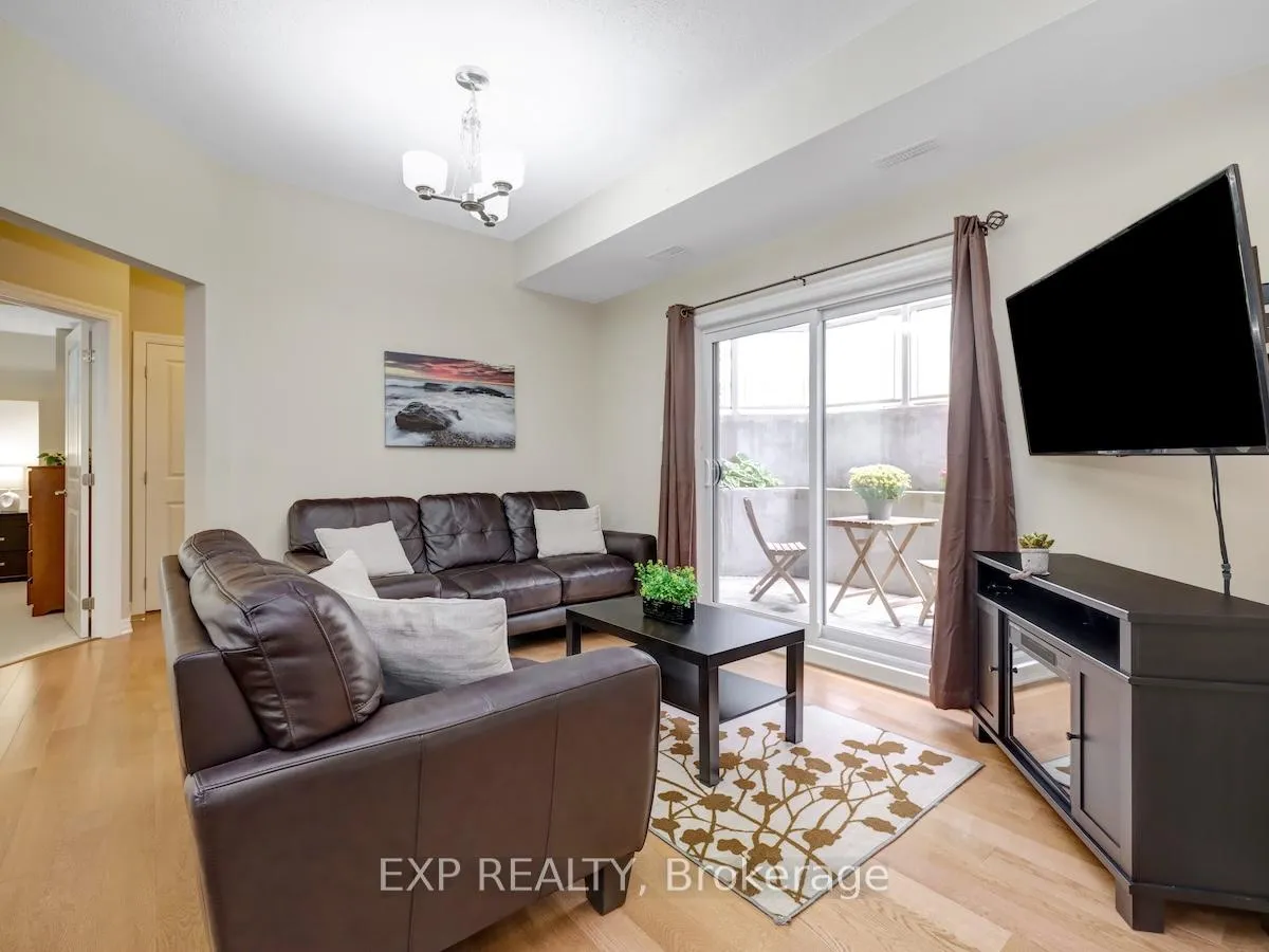 Photo 6 of Unit 5, 301 Big Sky Private, Ottawa, Leitrim — HOMEH
