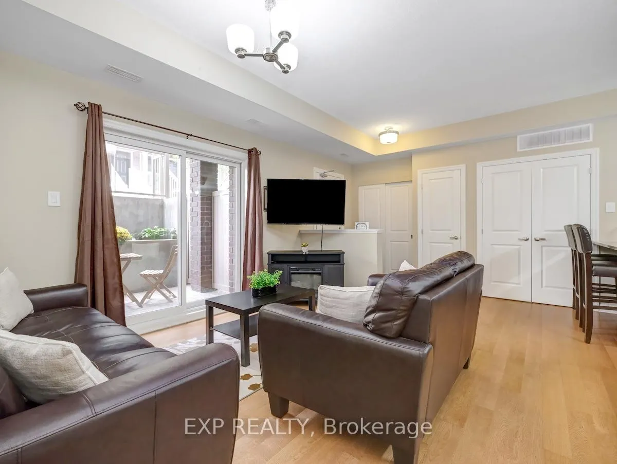 Photo 8 of Unit 5, 301 Big Sky Private, Ottawa, Leitrim — HOMEH