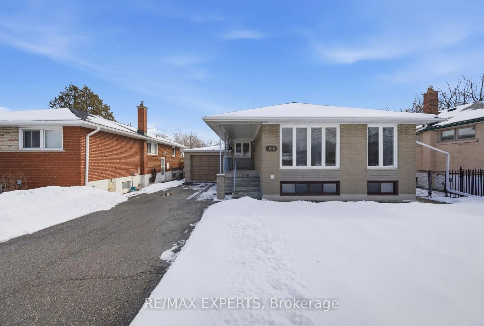 Photo 2 of 359 The Westway, Etobicoke, Willowridge-Martingrove-Richview — HOMEH