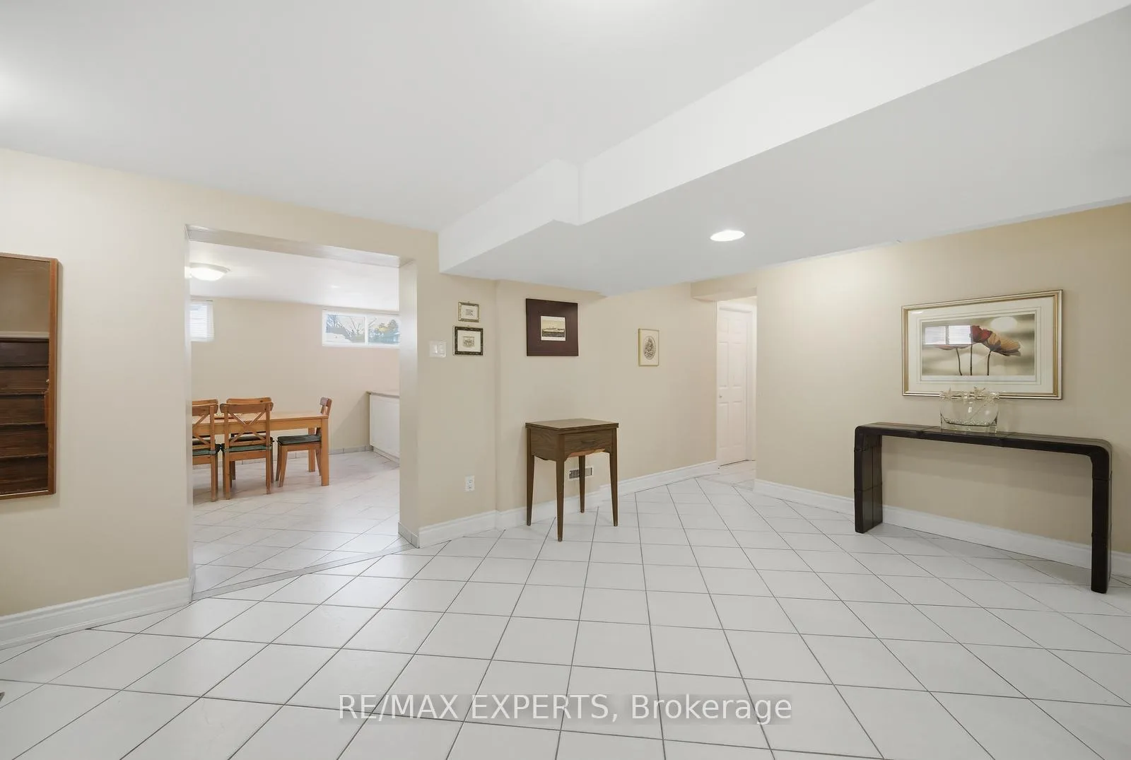 Photo 31 of 359 The Westway, Etobicoke, Willowridge-Martingrove-Richview — HOMEH