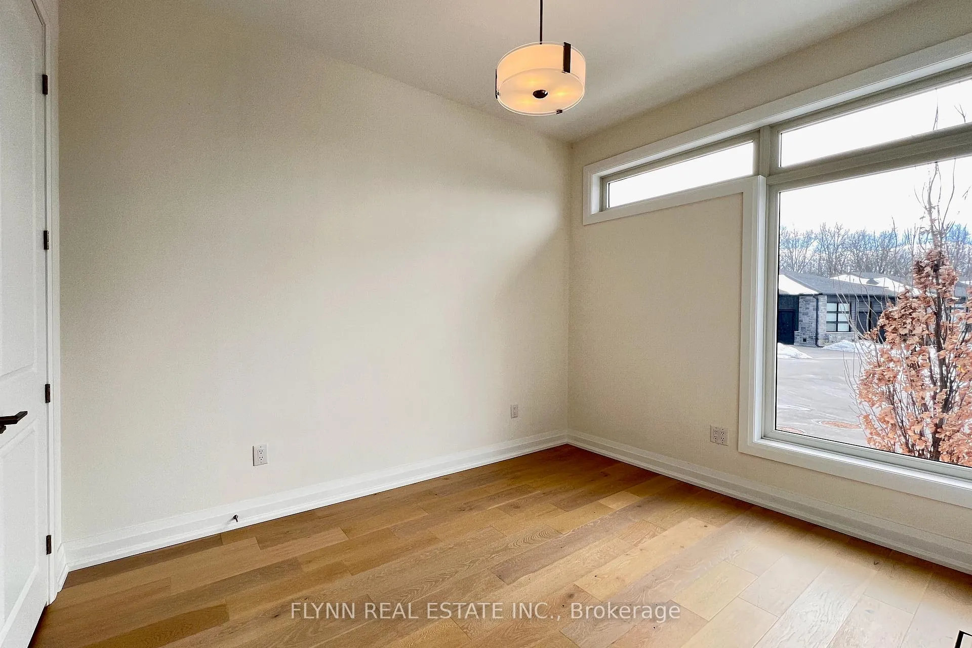 Photo 7 of Unit 28, 9150 Willoughby Drive, Niagara Falls, Chippawa — HOMEH
