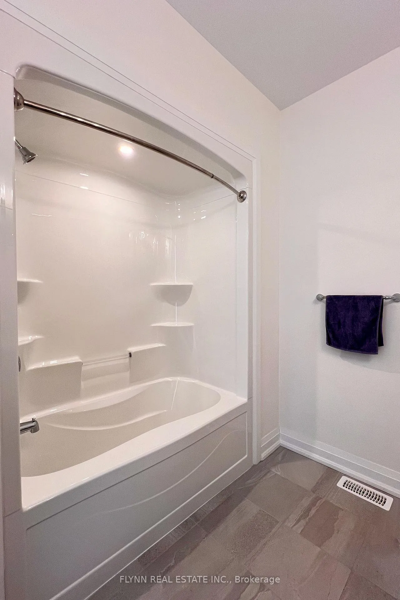 Photo 10 of Unit 28, 9150 Willoughby Drive, Niagara Falls, Chippawa — HOMEH