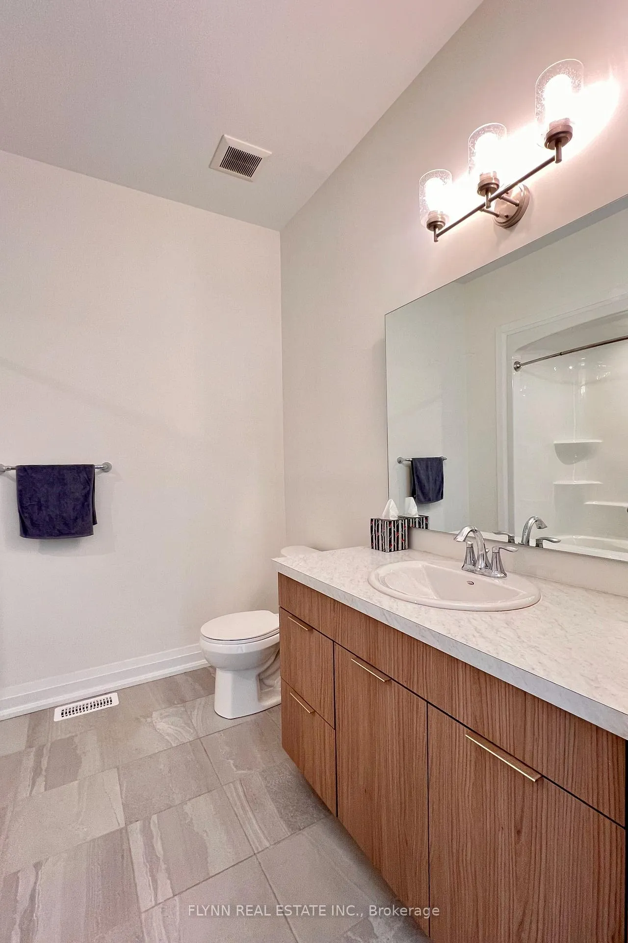 Photo 11 of Unit 28, 9150 Willoughby Drive, Niagara Falls, Chippawa — HOMEH