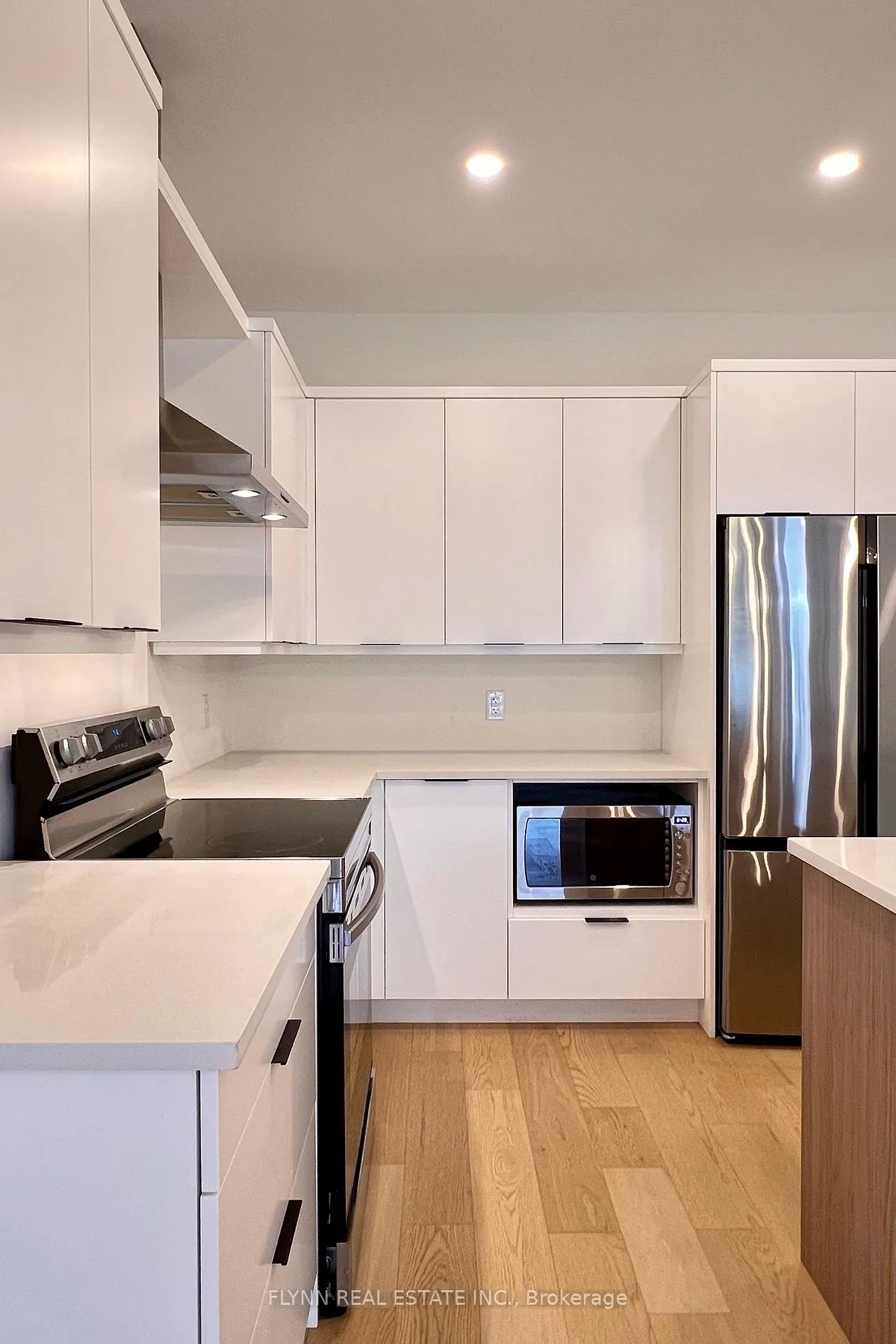 Photo 15 of Unit 28, 9150 Willoughby Drive, Niagara Falls, Chippawa — HOMEH