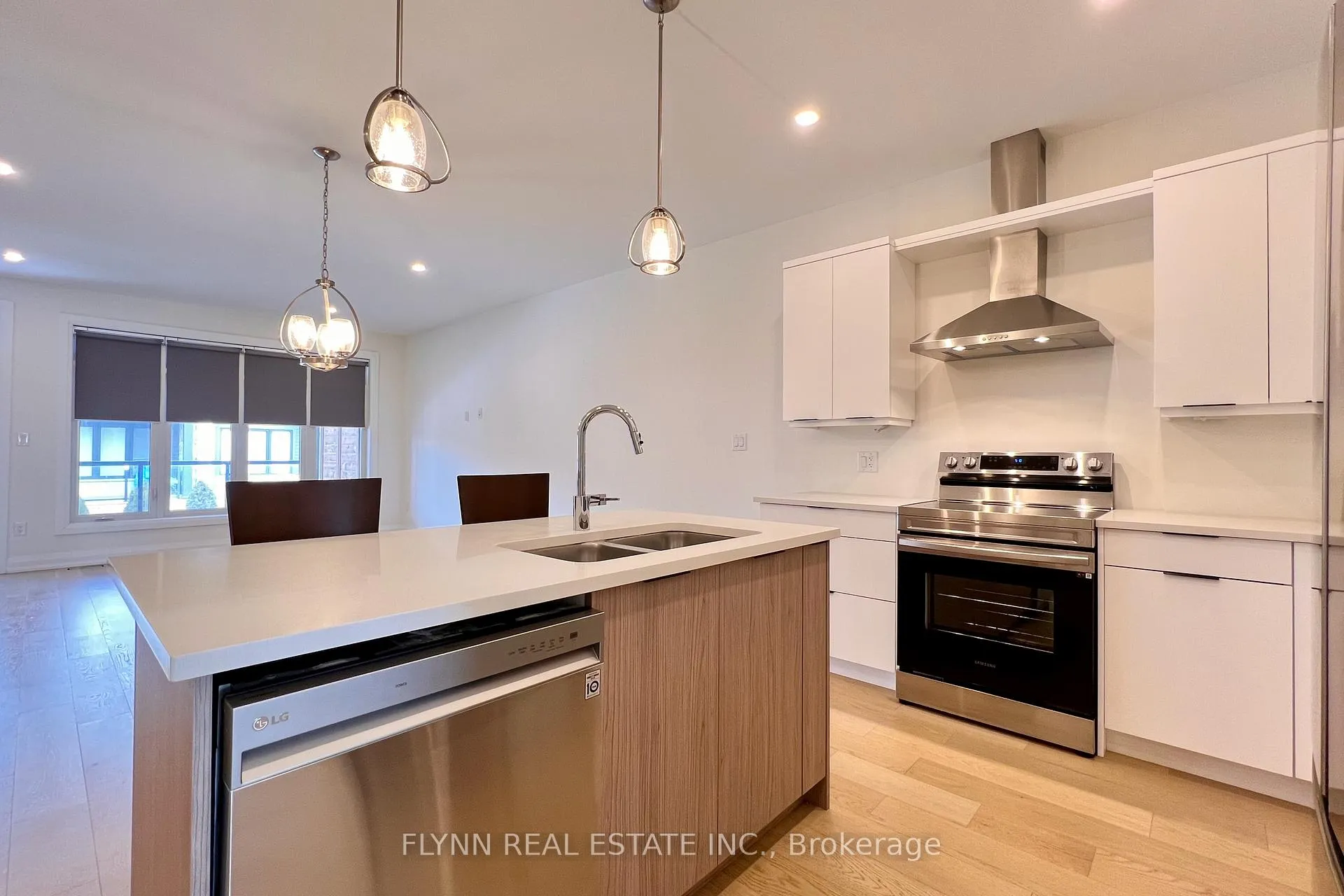 Photo 17 of Unit 28, 9150 Willoughby Drive, Niagara Falls, Chippawa — HOMEH