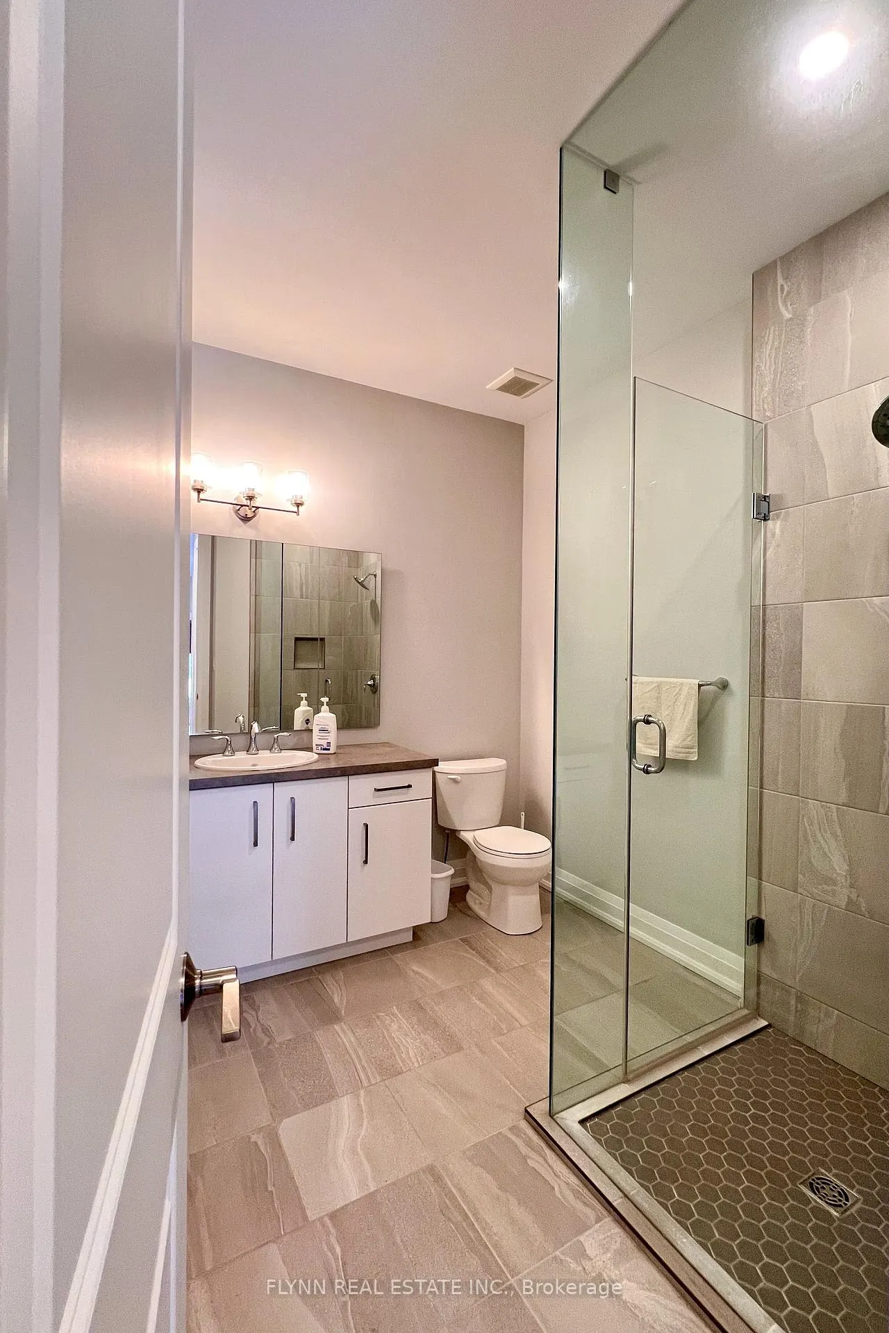 Photo 28 of Unit 28, 9150 Willoughby Drive, Niagara Falls, Chippawa — HOMEH